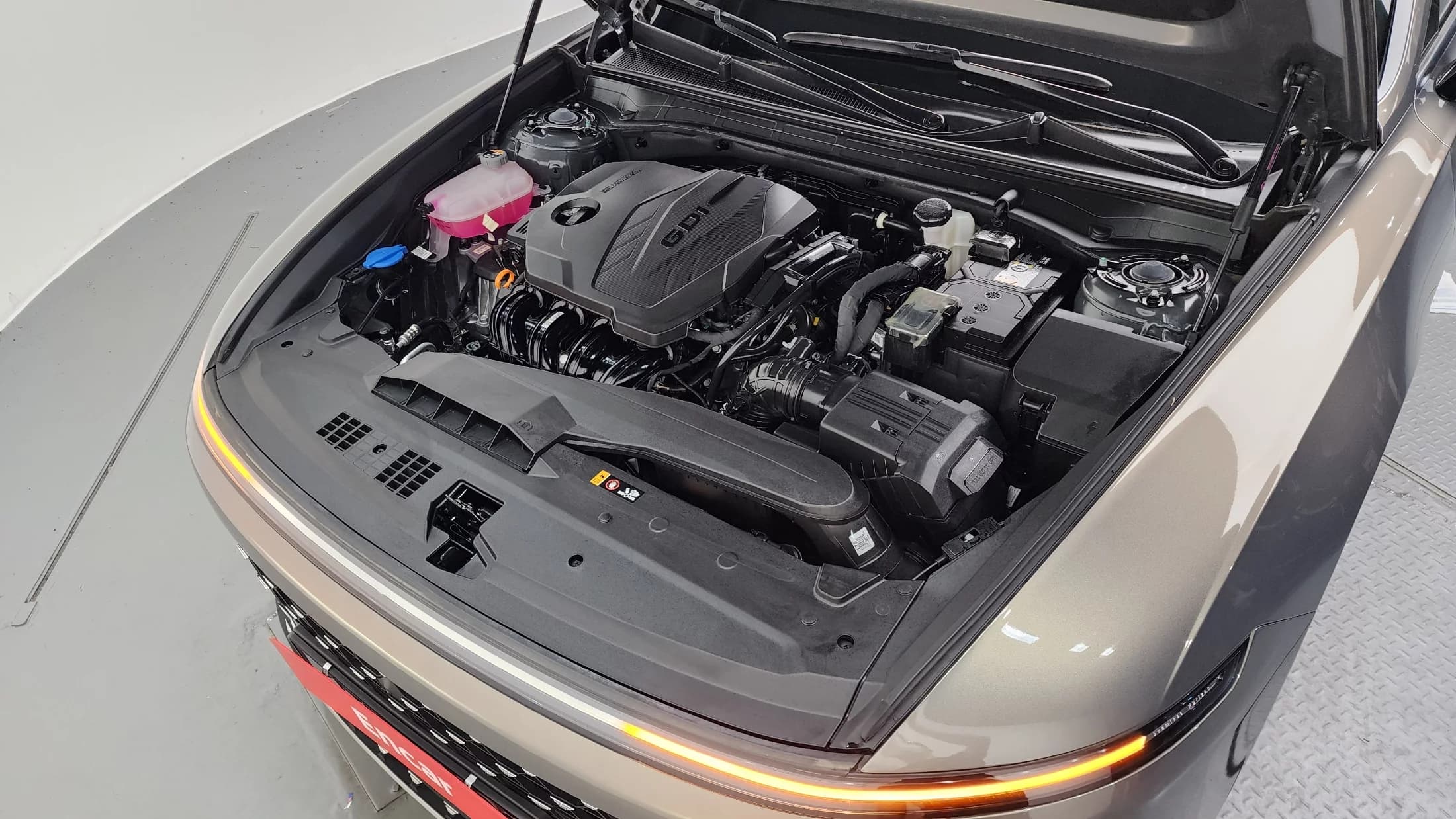 Hyundai Grandeur 2,5 Gasoline 2WD Exclusive, 2024 г. 7716 км. — фото 6