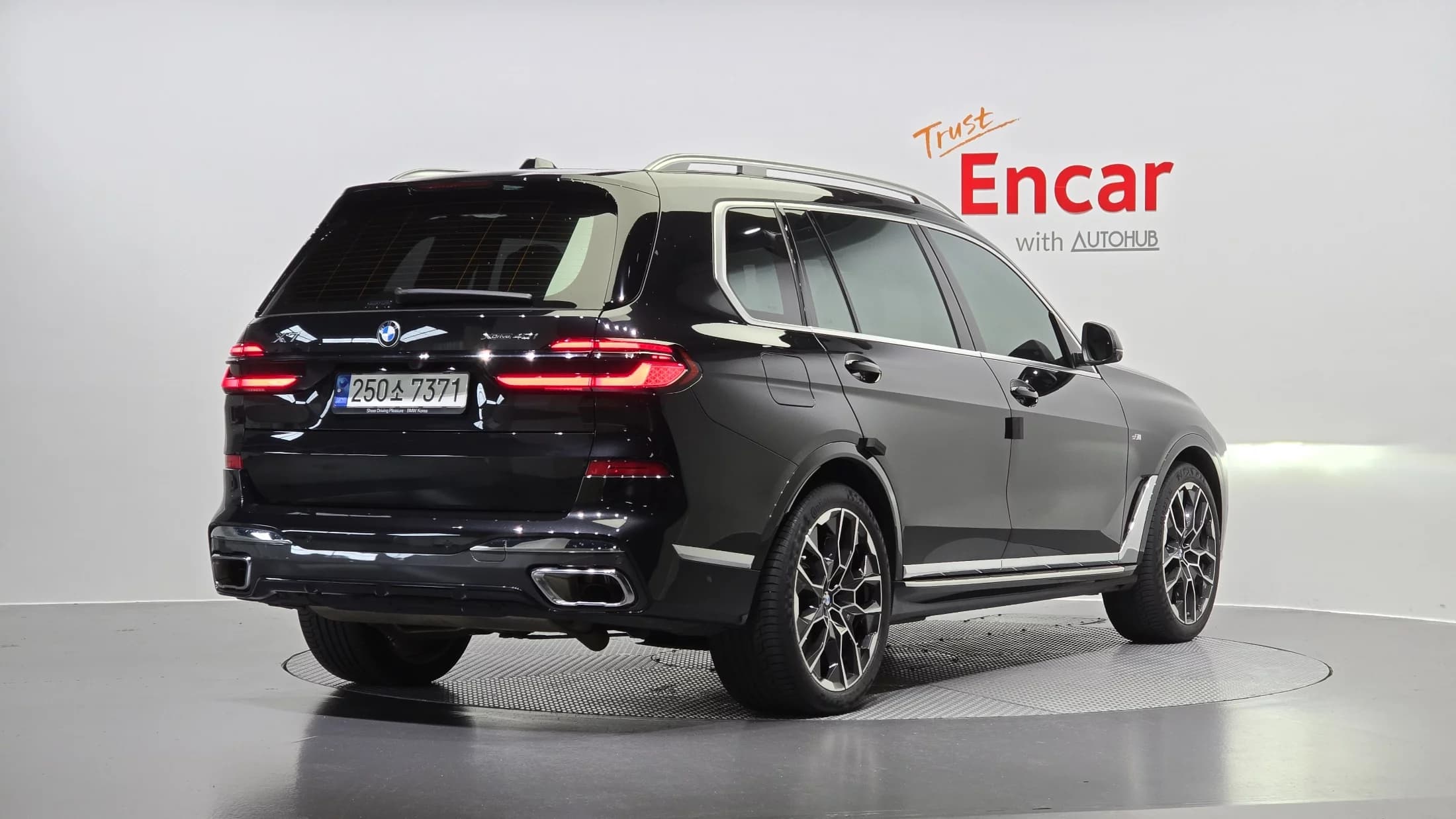 BMW X7 xDrive 40i M Sport 6STR, 2023 г. 19116 км. — фото 2