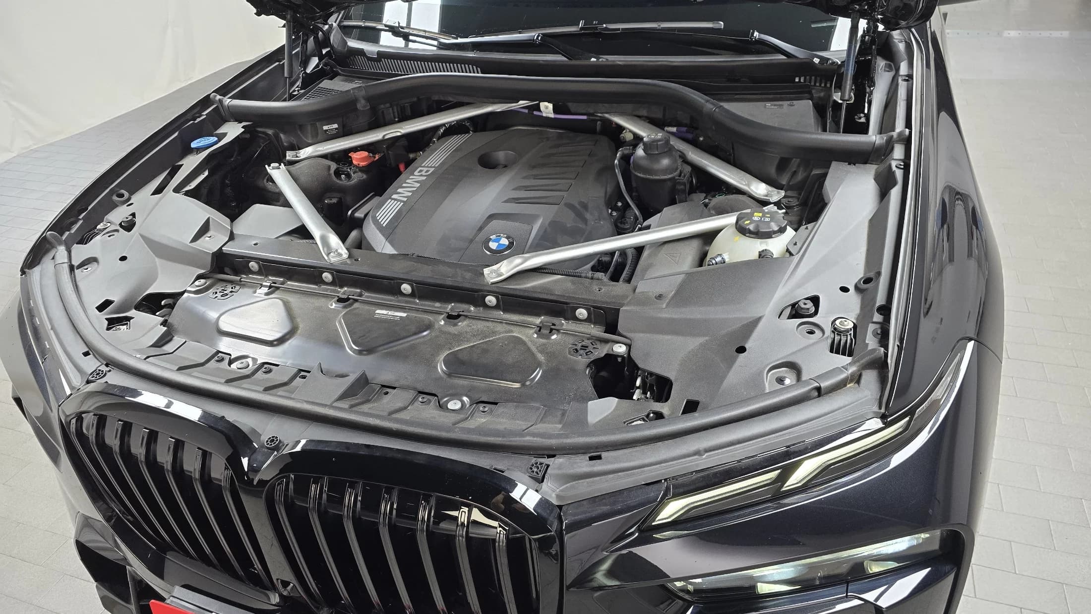 BMW X7 xDrive 40i M Sport 6STR, 2023 г. 19116 км. — фото 6