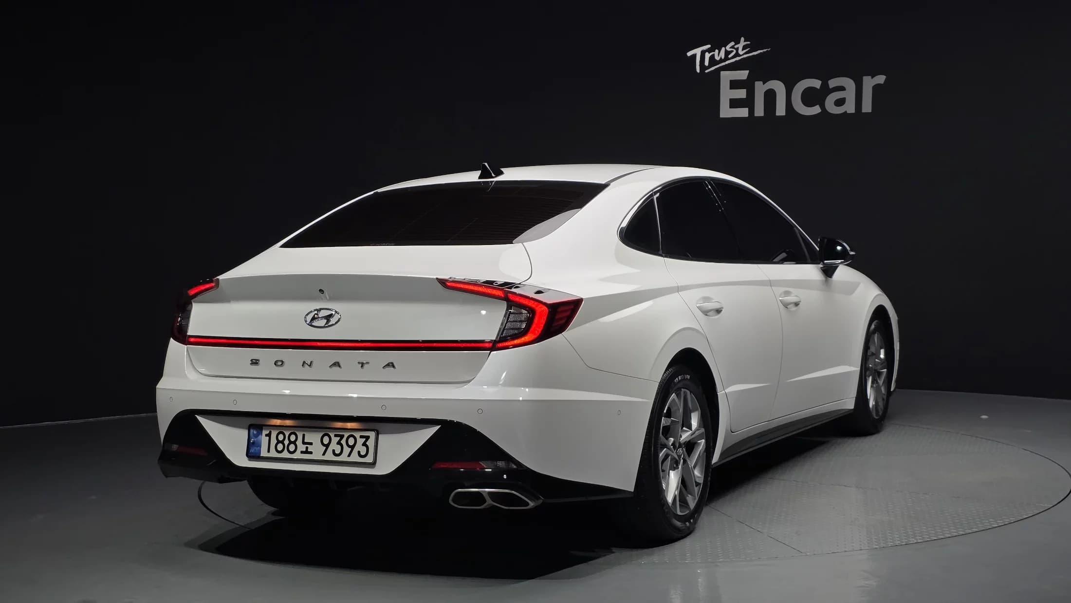 Hyundai Sonata 1.6 Turbo Premium Plus, 2022 г. 43740 км. — фото 2