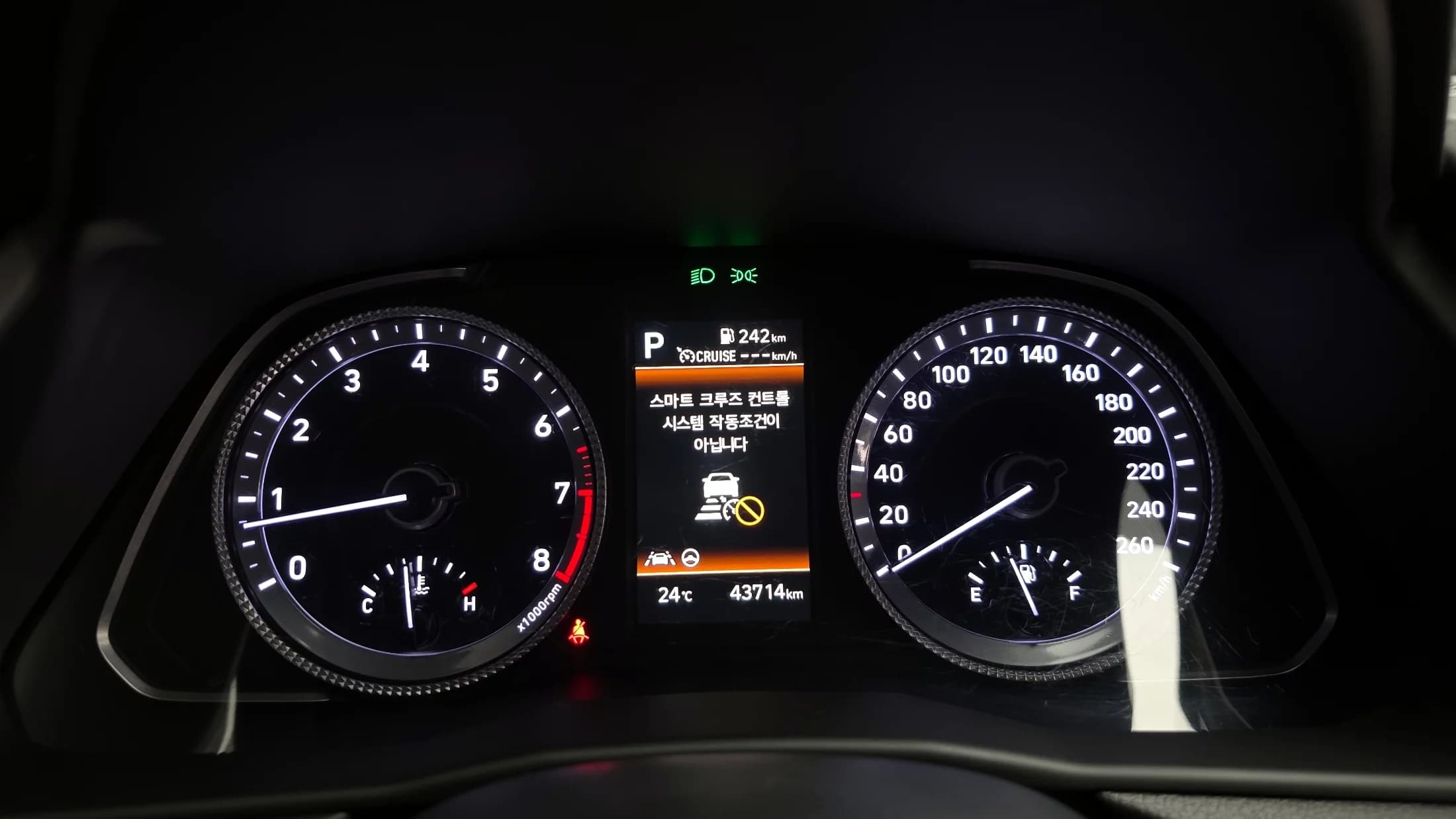 Hyundai Sonata 1.6 Turbo Premium Plus, 2022 г. 43740 км. — фото 8