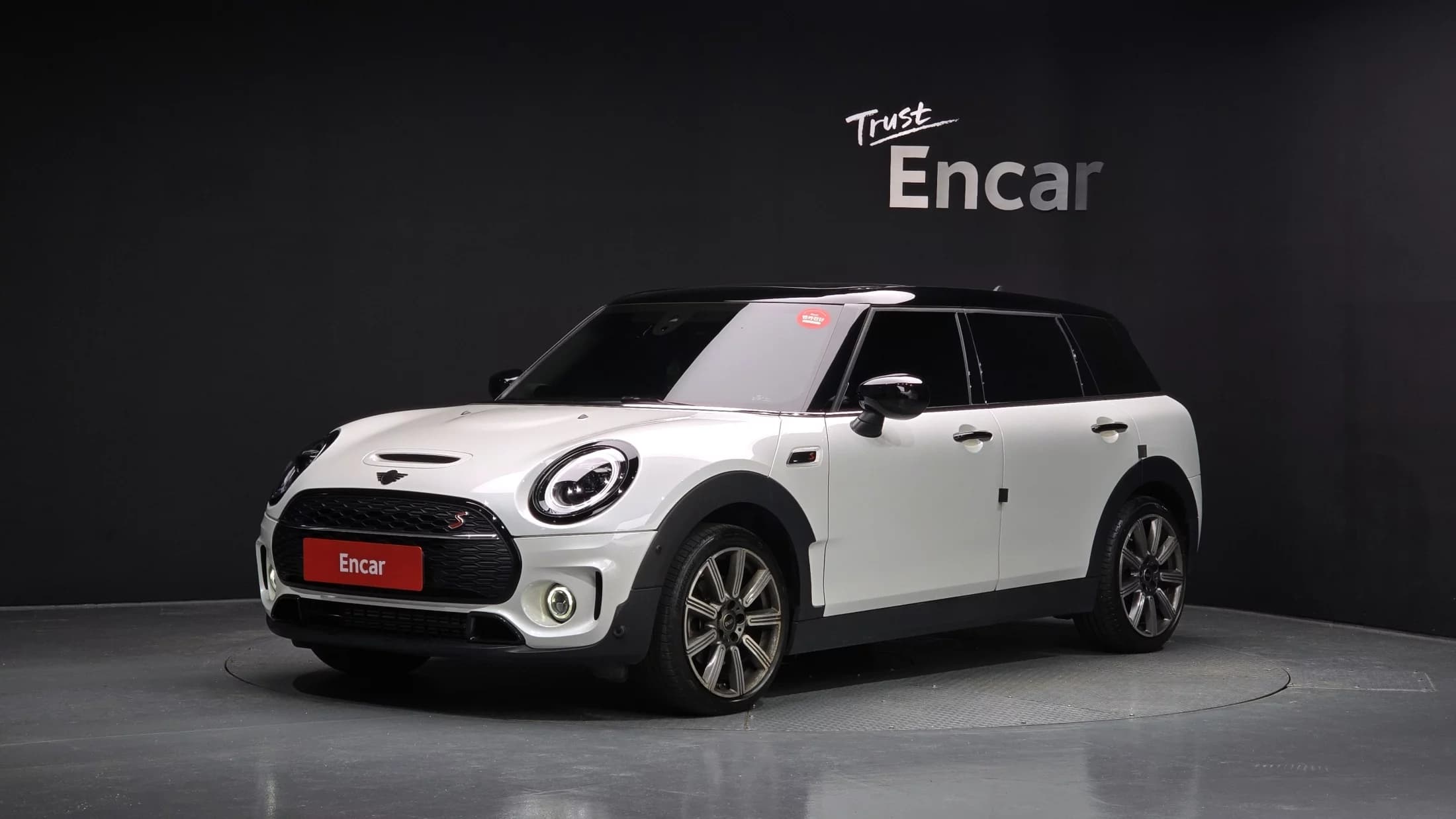 MINI Clubman Classic 2nd, 2023 г. 25276 км.