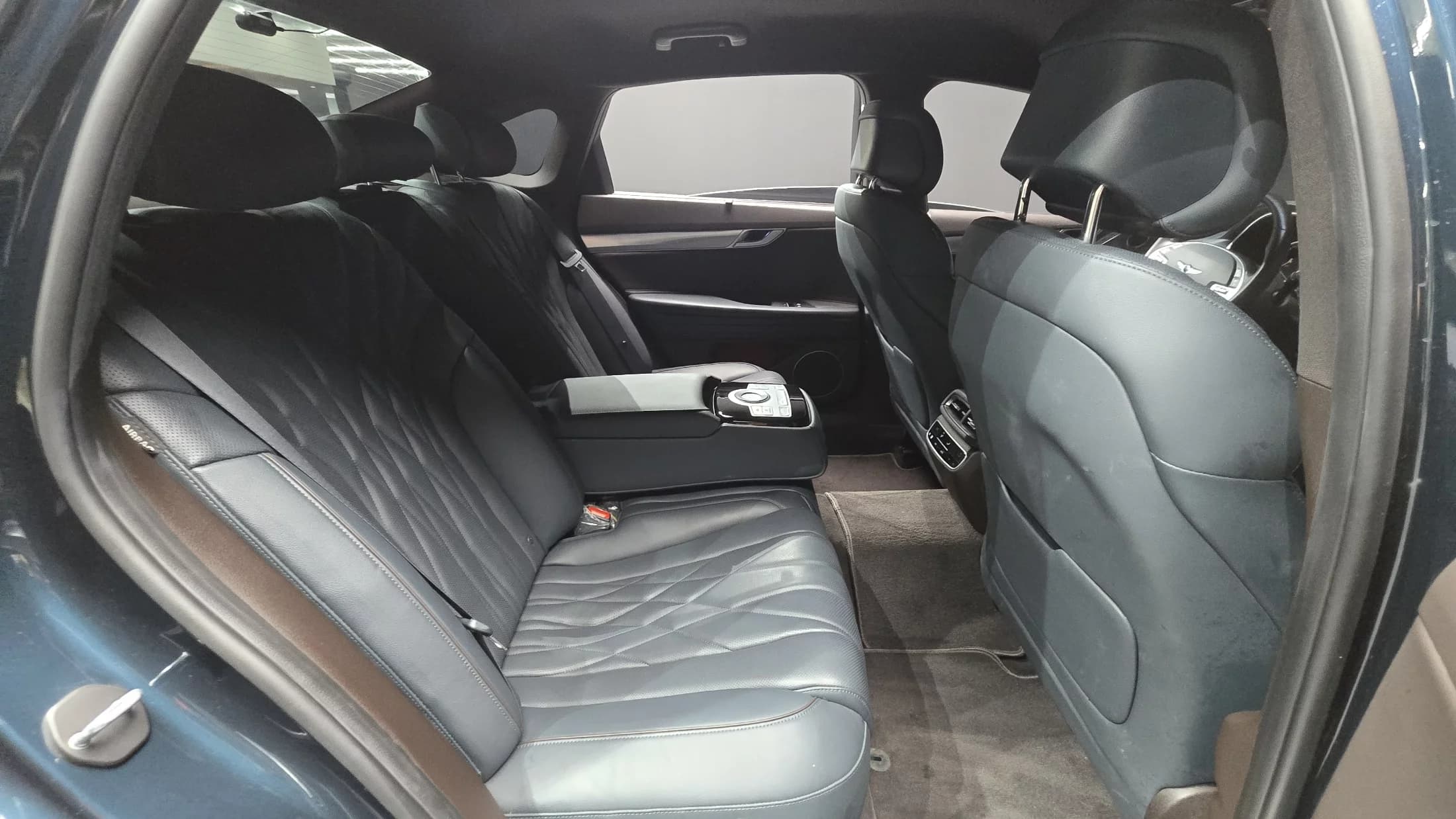 Genesis G80 Gasoline 2.5 Turbo AWD, 2021 г. 74458 км. — фото 12