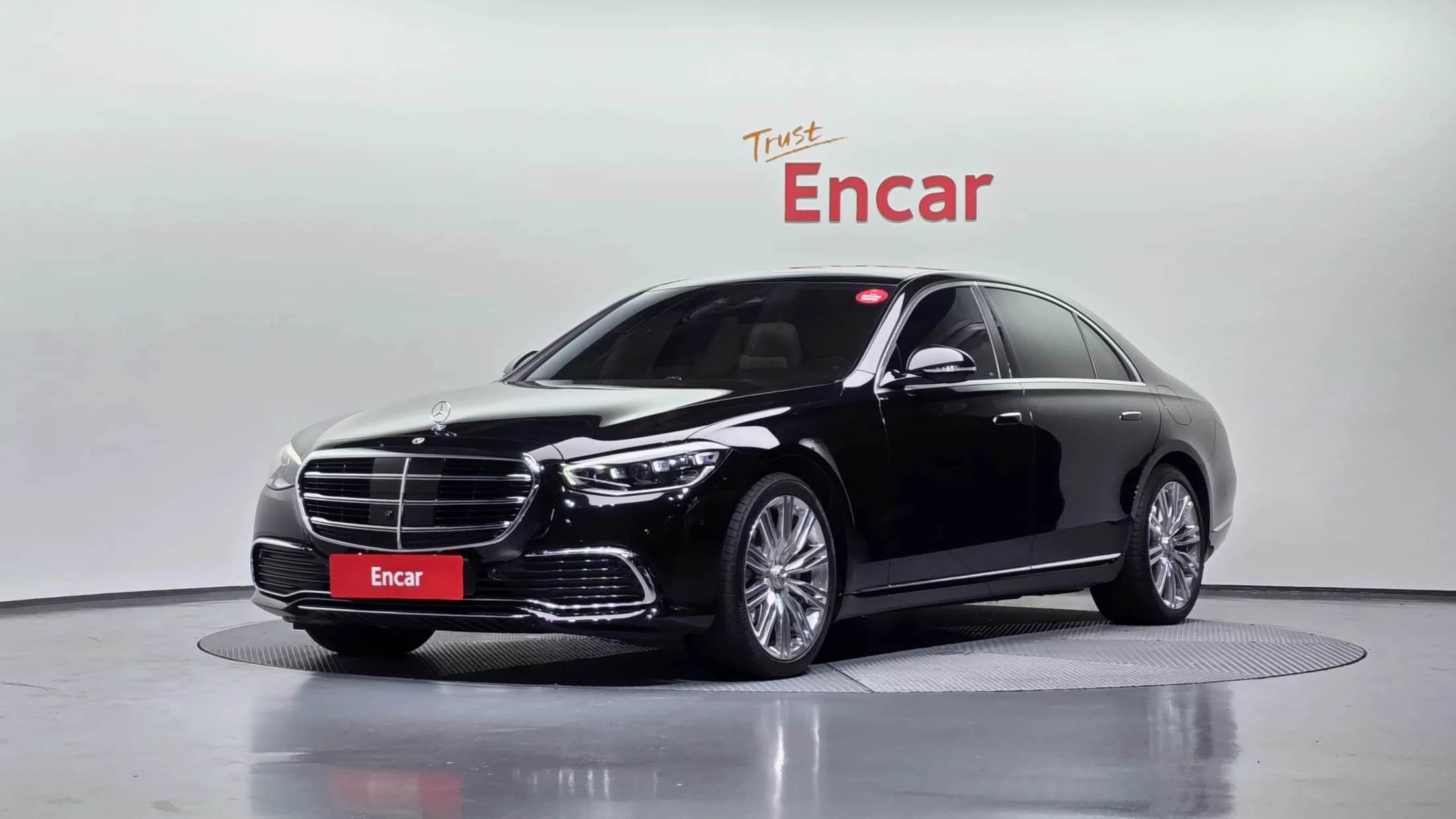 Mercedes-Benz S-Class S580e 4MATIC, гибрид, 2023 г. 22138 км.