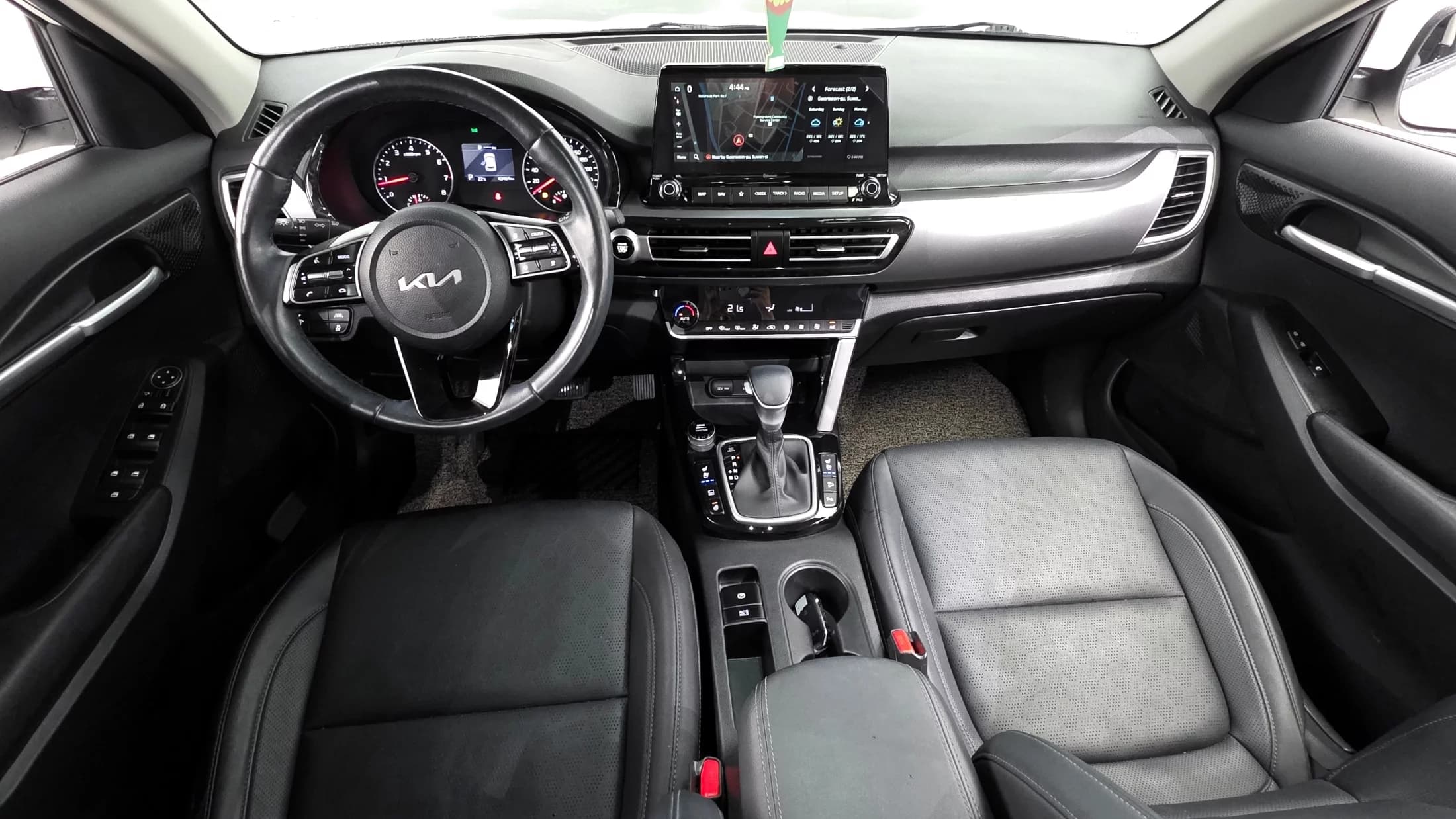 Kia Seltos Gasoline 1.6 Turbo 2WD Prestige, 2021 г. 43506 км. — фото 7