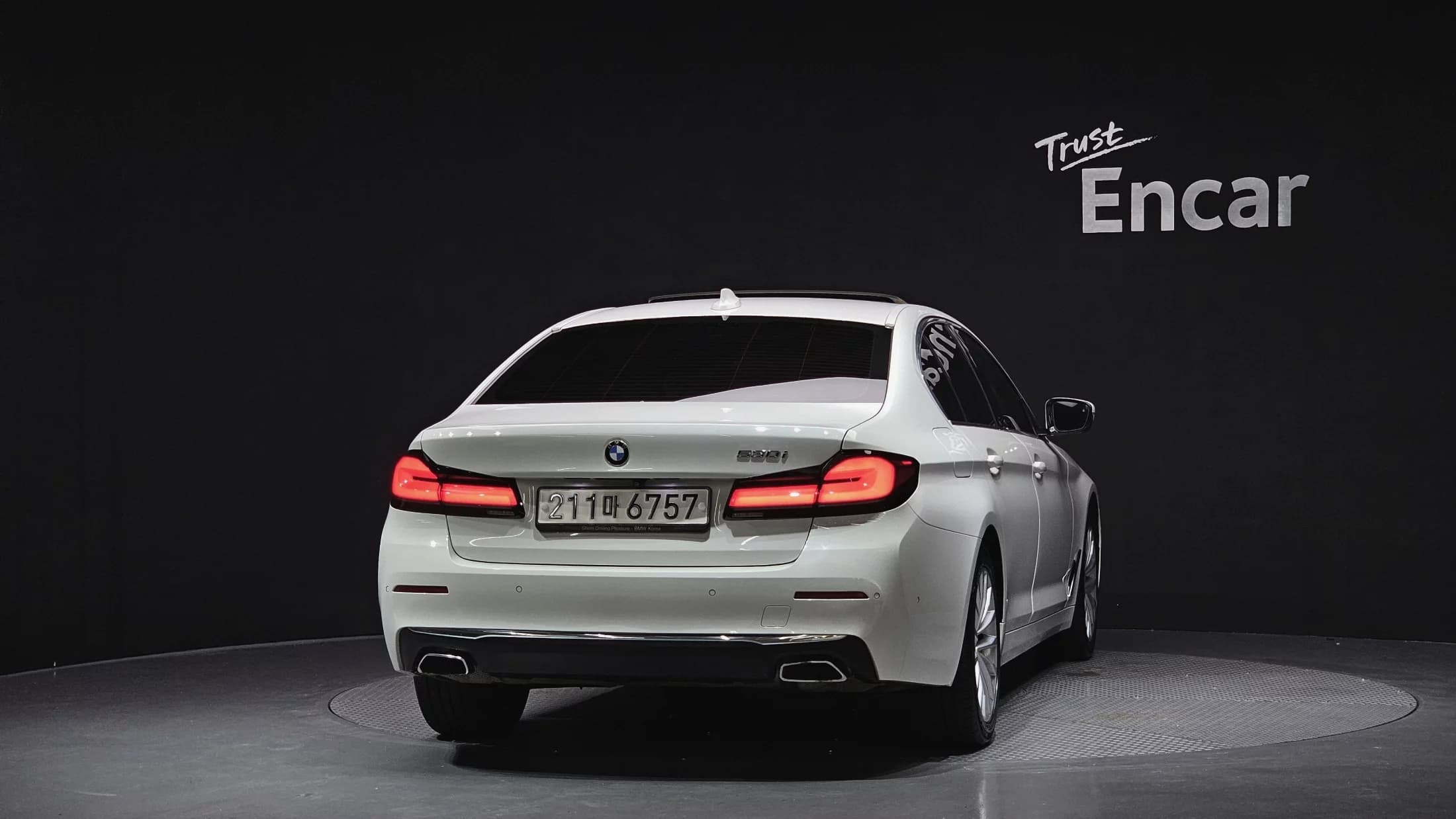 BMW 5-Series 530i Luxury, 2021 г. 48374 км. — фото 4