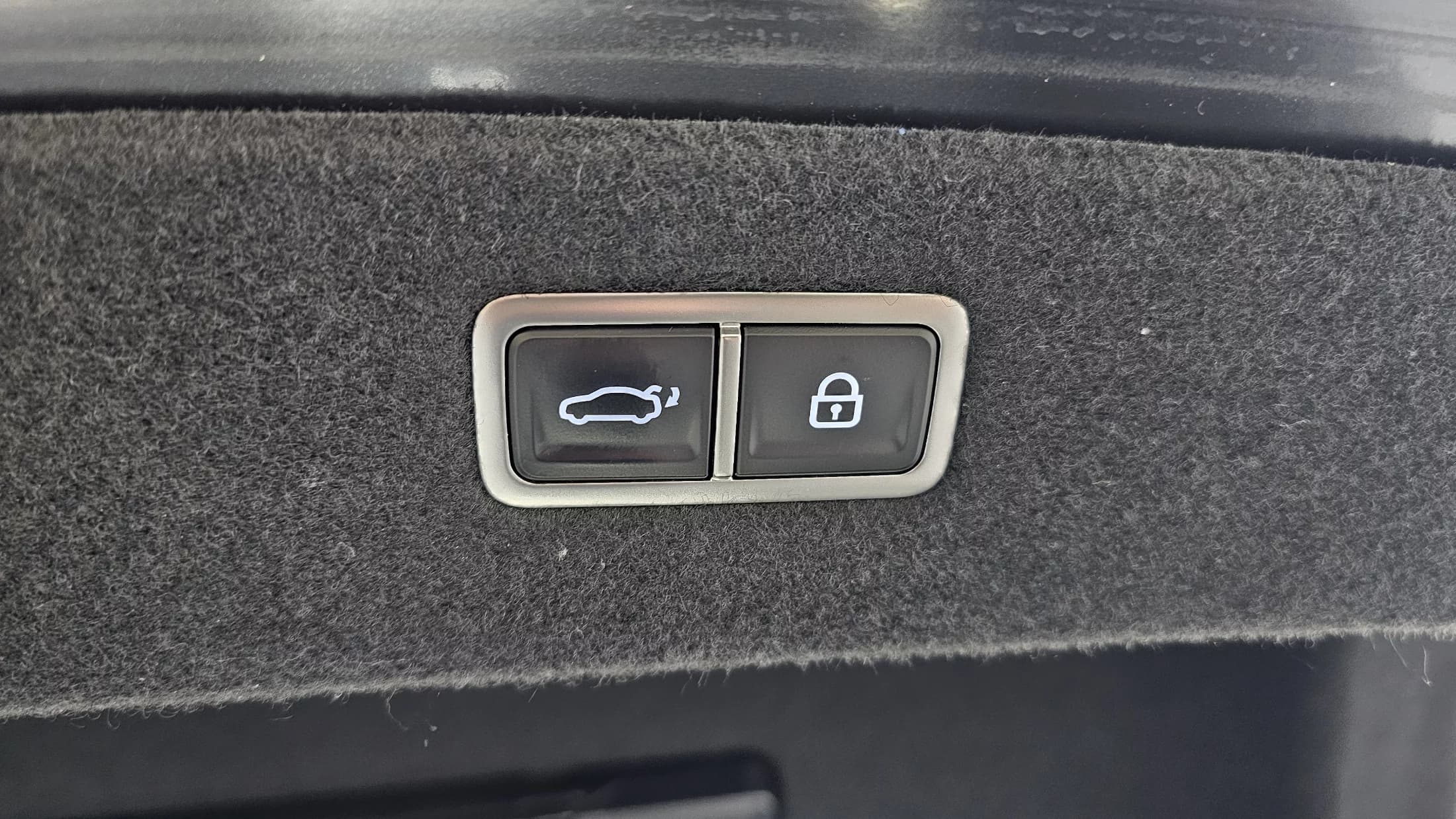 Genesis G90 Gasoline 3.5 Turbo AWD, 2022 г. 36081 км. — фото 20