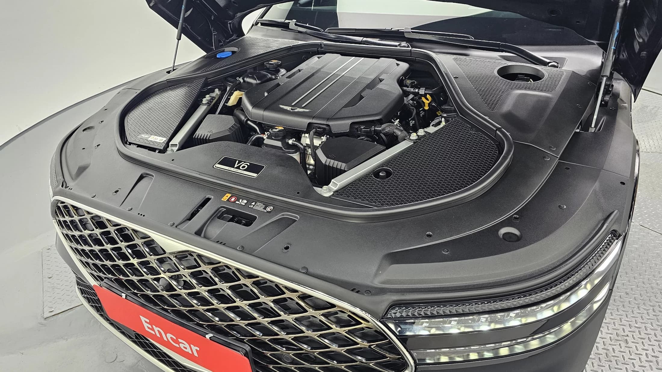 Genesis G90 Gasoline 3.5 Turbo AWD, 2022 г. 36081 км. — фото 6