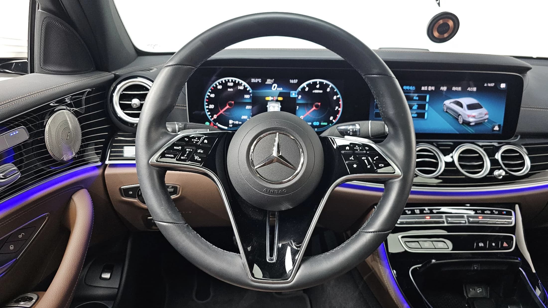 Mercedes-Benz E-Class E450 4MATIC Exclusive, 2021 г. 32231 км. — фото 15