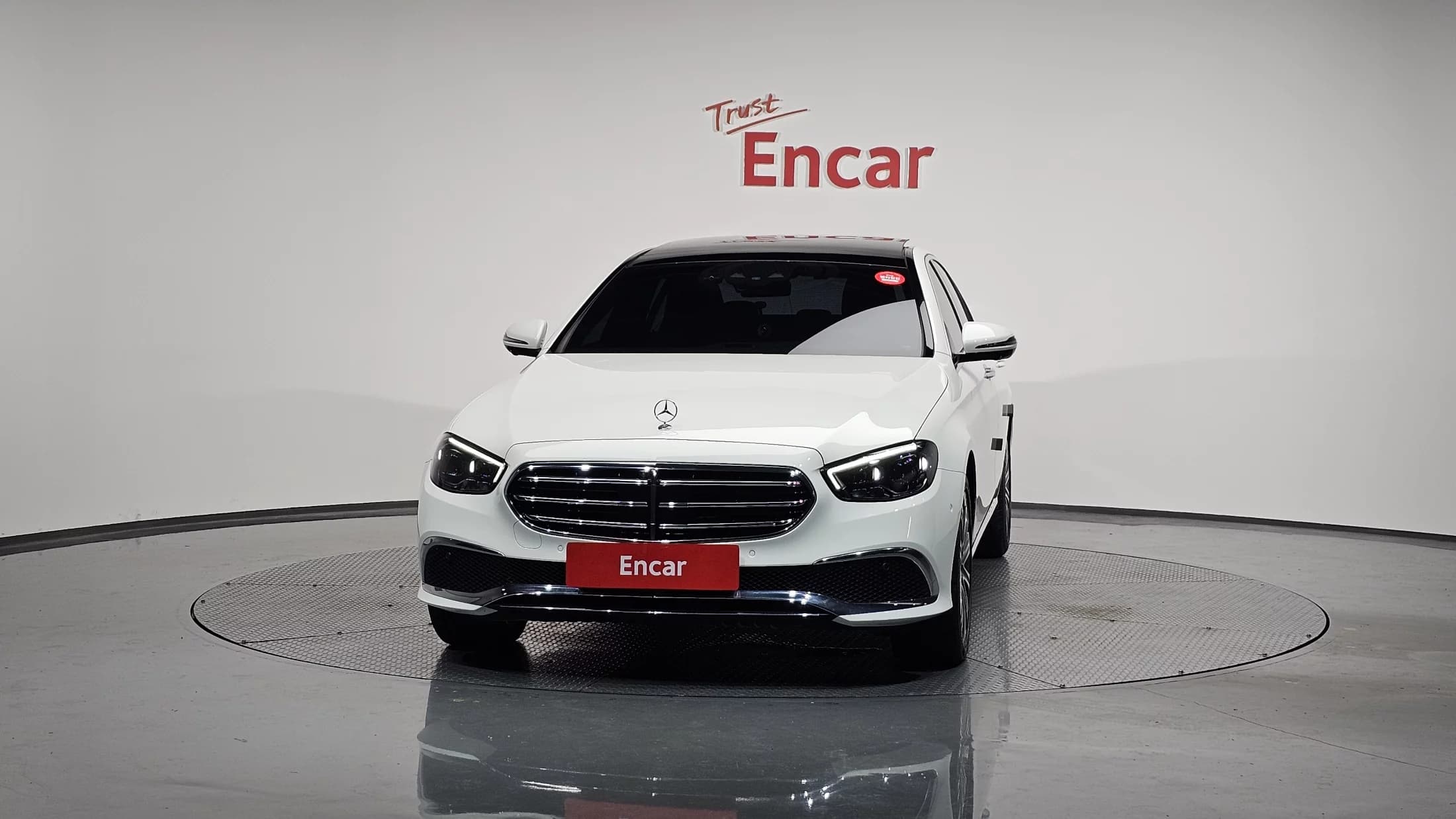 Mercedes-Benz E-Class E450 4MATIC Exclusive, 2021 г. 32231 км. — фото 3