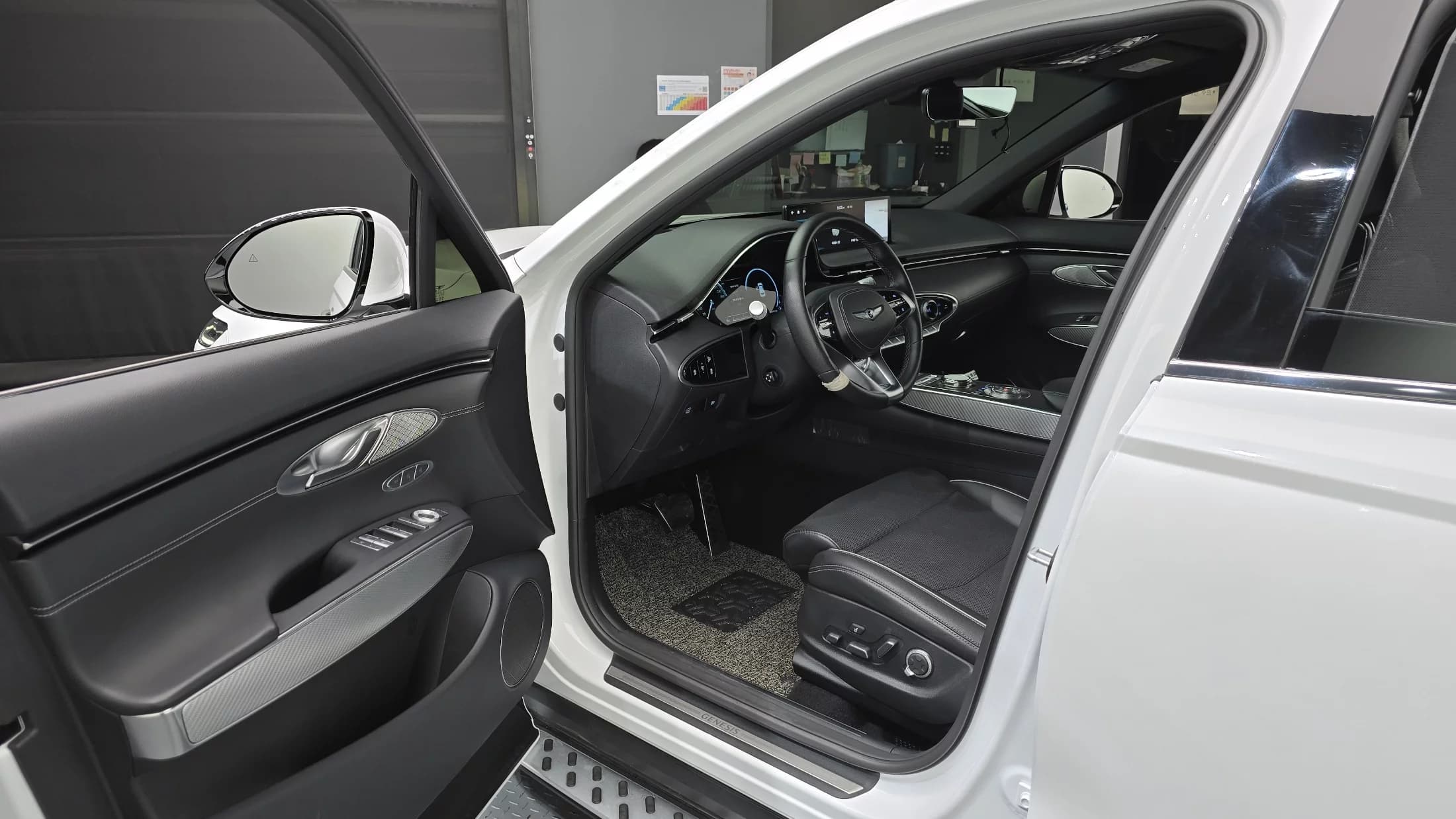 Genesis GV70 2.2 Diesel AWD, 2021 г. 128040 км. — фото 10