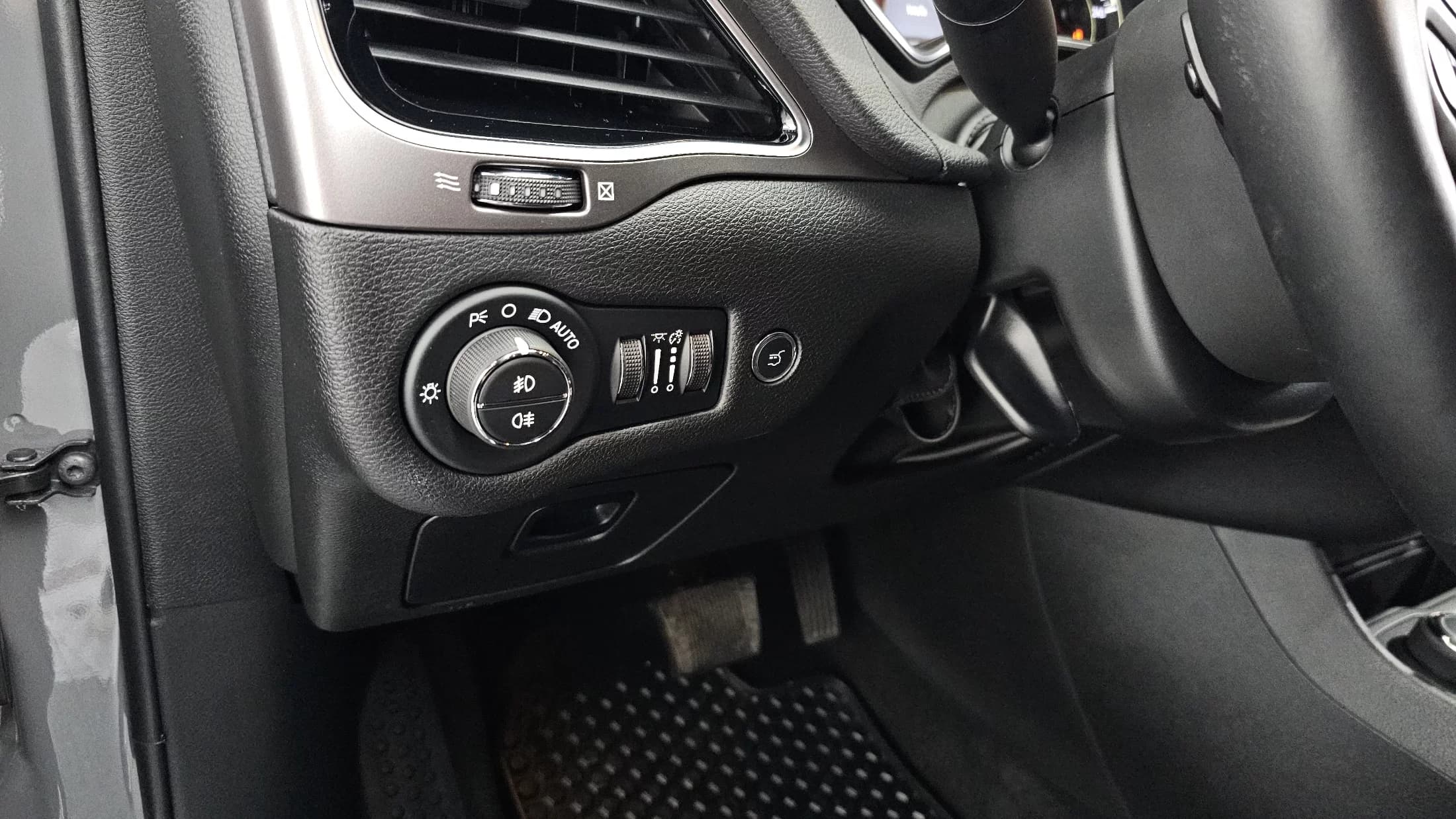 Jeep CHEROKEE 2.4 Limited AWD, 2021 г. 80439 км. — фото 16