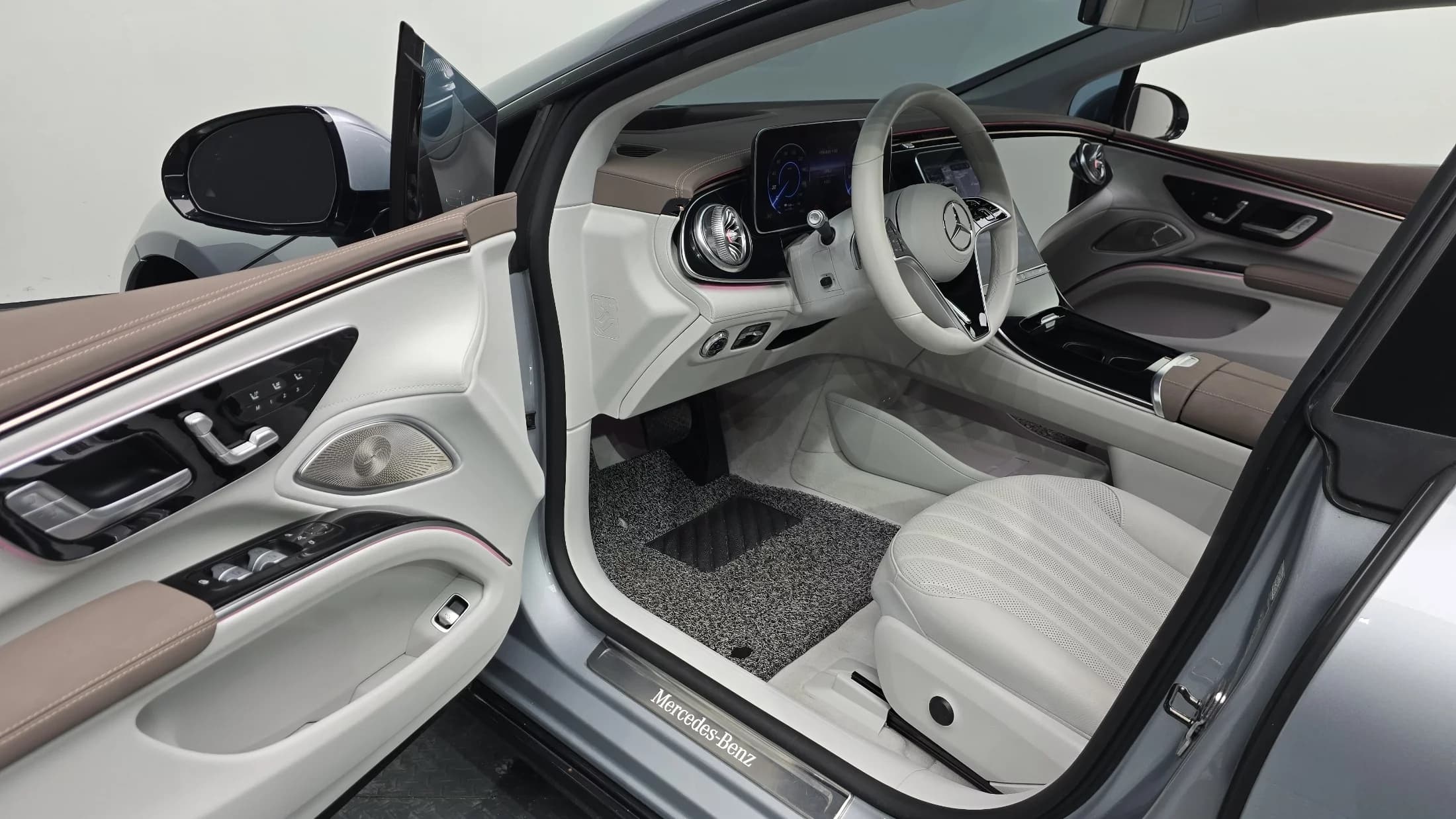 Mercedes-Benz EQS EQS350, электромобиль, 2022 г. 41068 км. — фото 11