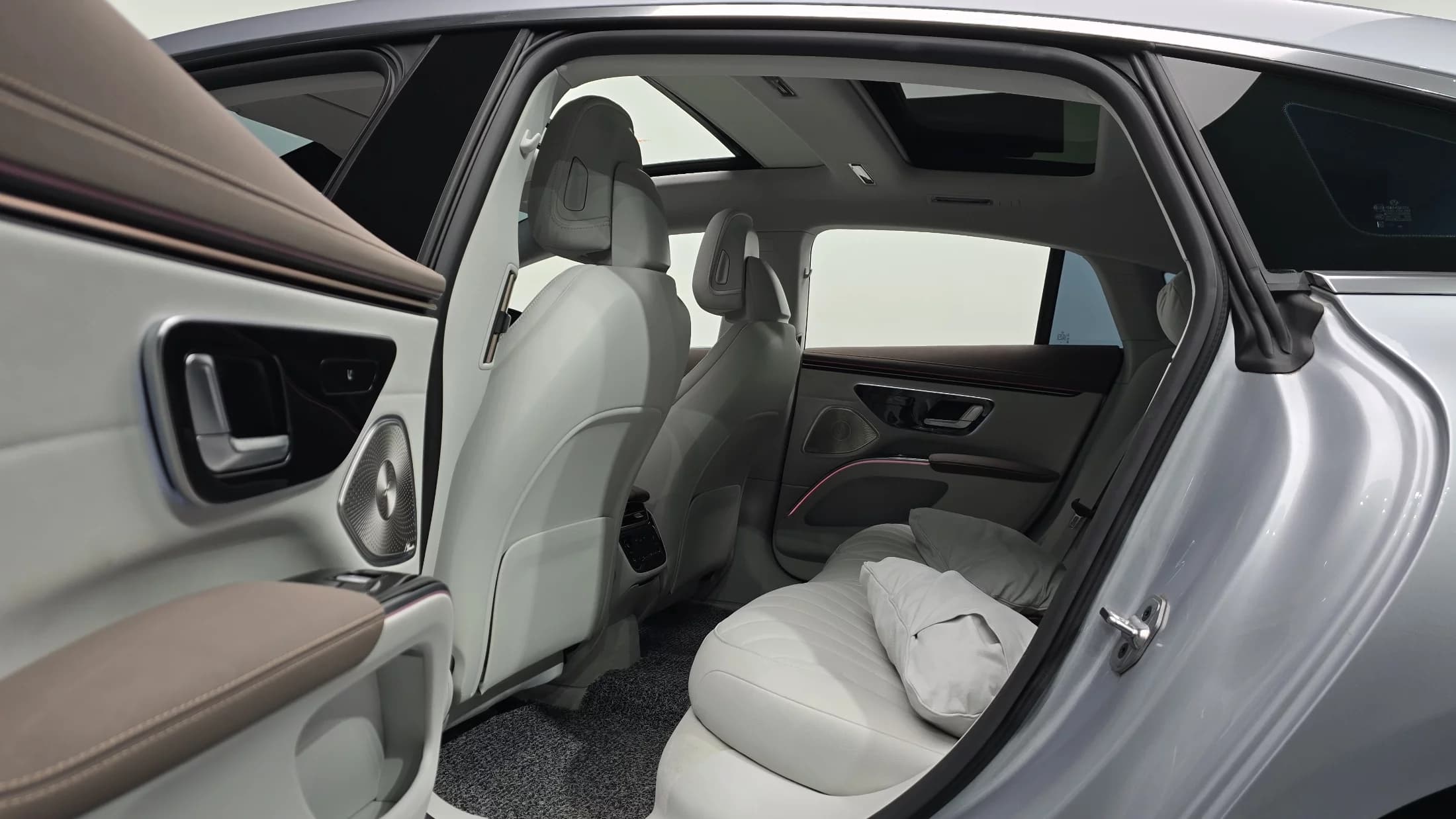 Mercedes-Benz EQS EQS350, электромобиль, 2022 г. 41068 км. — фото 12