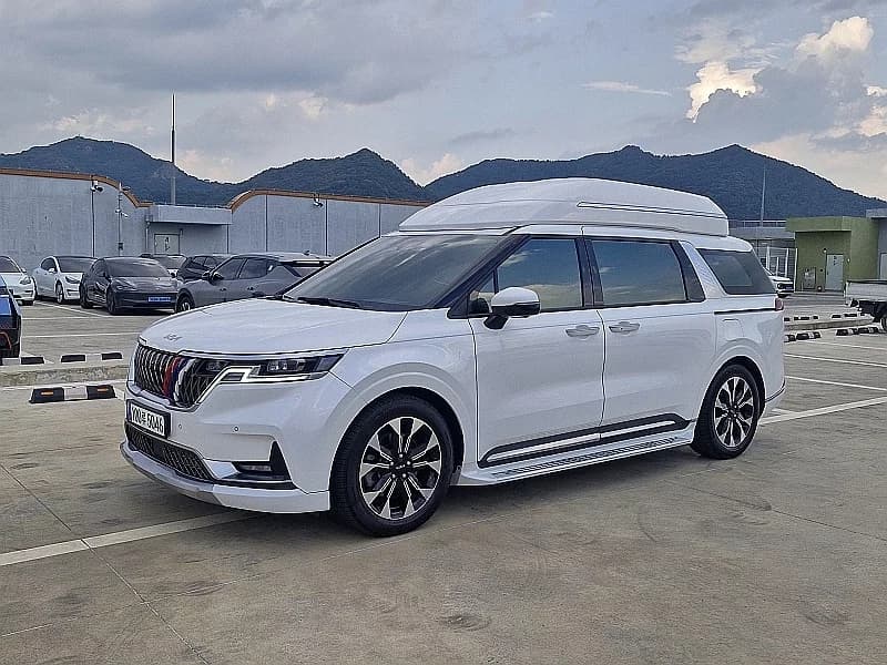 Kia Carnival Gasoline 9-Seater Hi-Limousine Signature, 2021 г. 86525 км. — фото 2