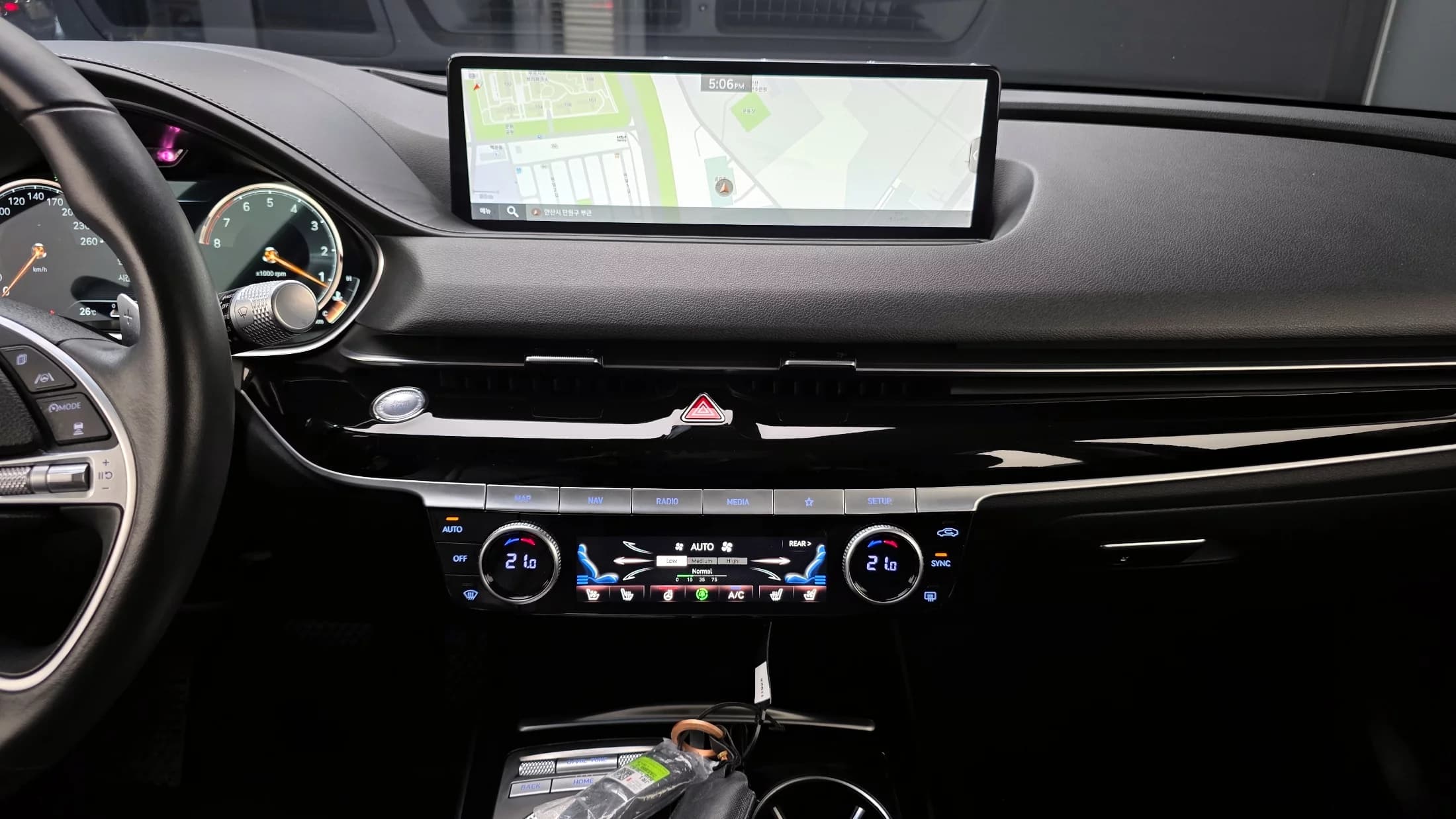 Genesis G80 Gasoline 2.5 Turbo AWD, 2021 г. 94607 км. — фото 17