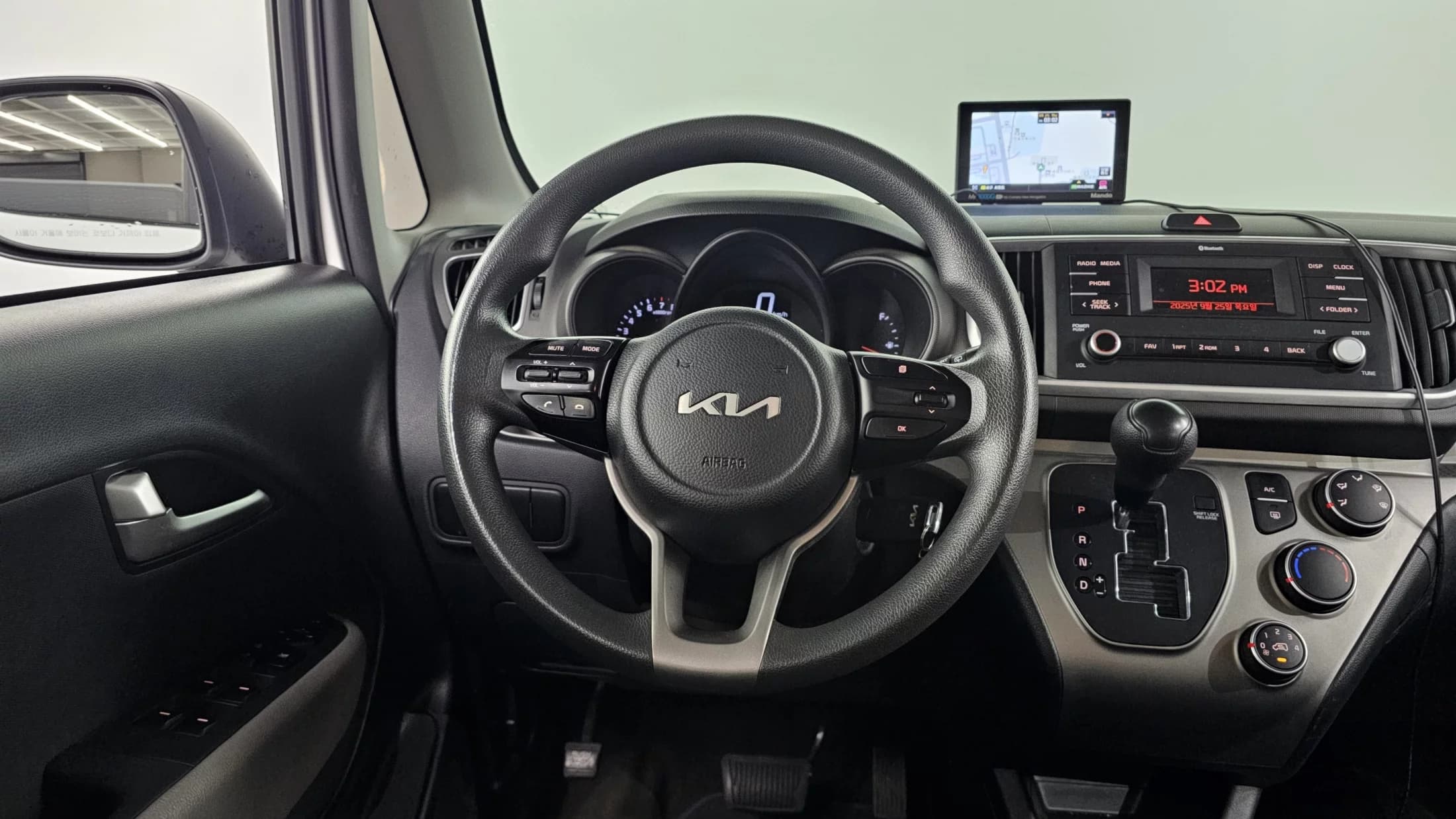 Kia RAY Standard, 2022 г. 66441 км. — фото 13