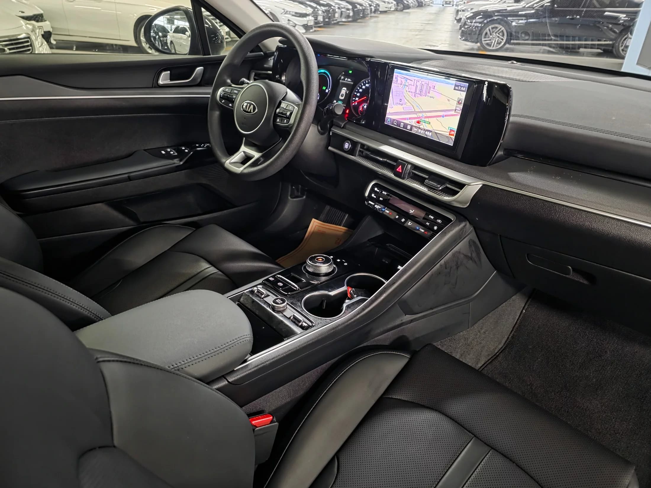 Kia K5 (Киа Оптима) Trendy, гибрид, 2021 г. 38604 км. — фото 19