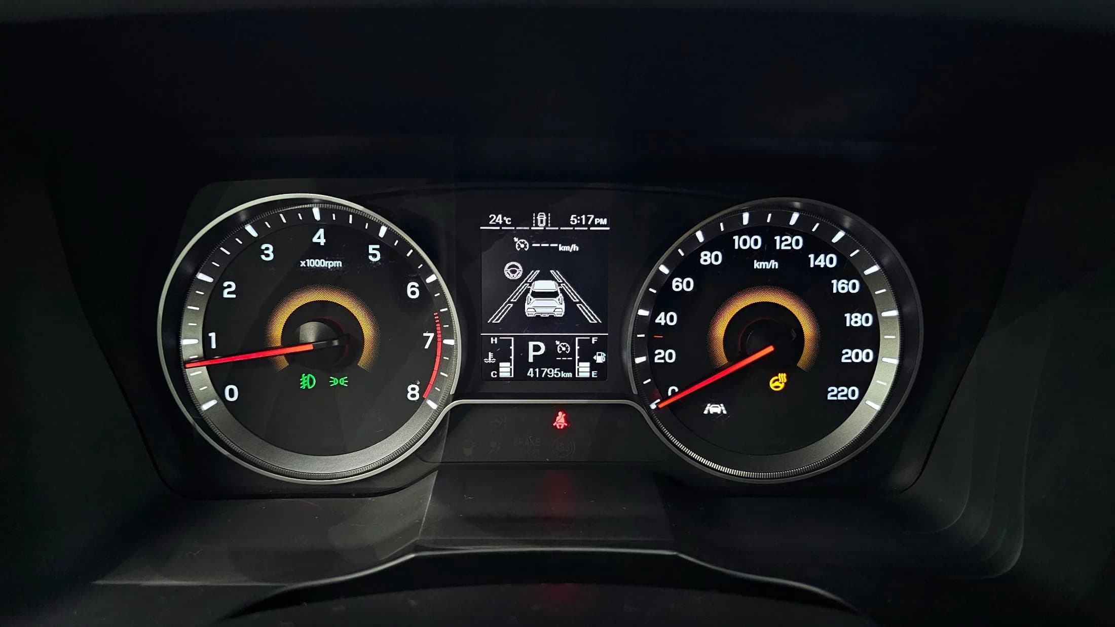 SsangYong TIBOLI Gasoline 1.5 2WD V3, 2022 г. 41820 км. — фото 8