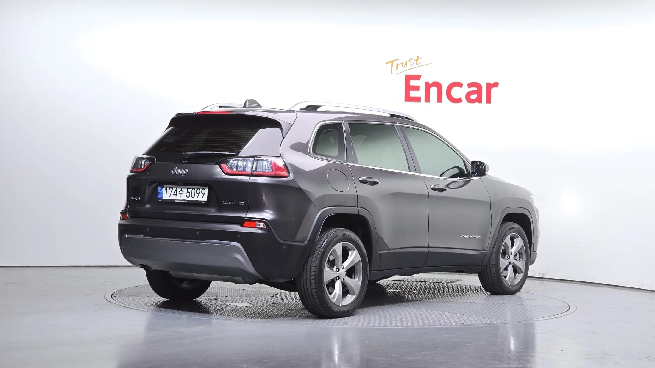 Jeep CHEROKEE 2.4 Limited AWD, 2021 г. 85657 км. — фото 2
