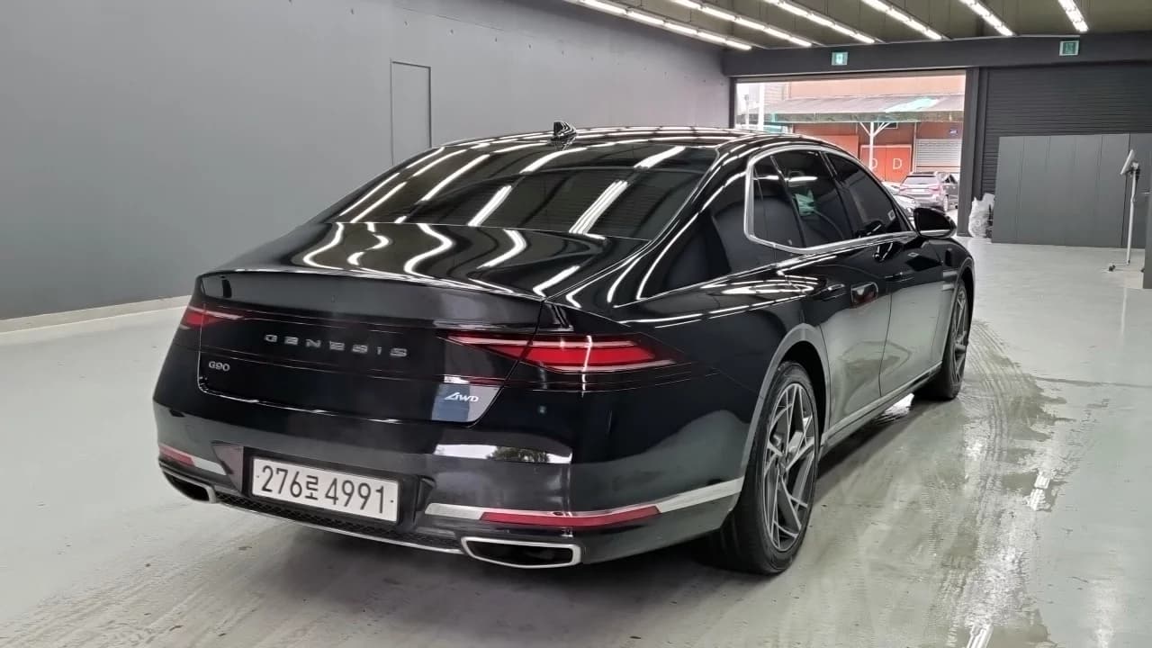 Genesis G90 Gasoline 3.5 Turbo AWD, 2022 г. 93198 км. — фото 2