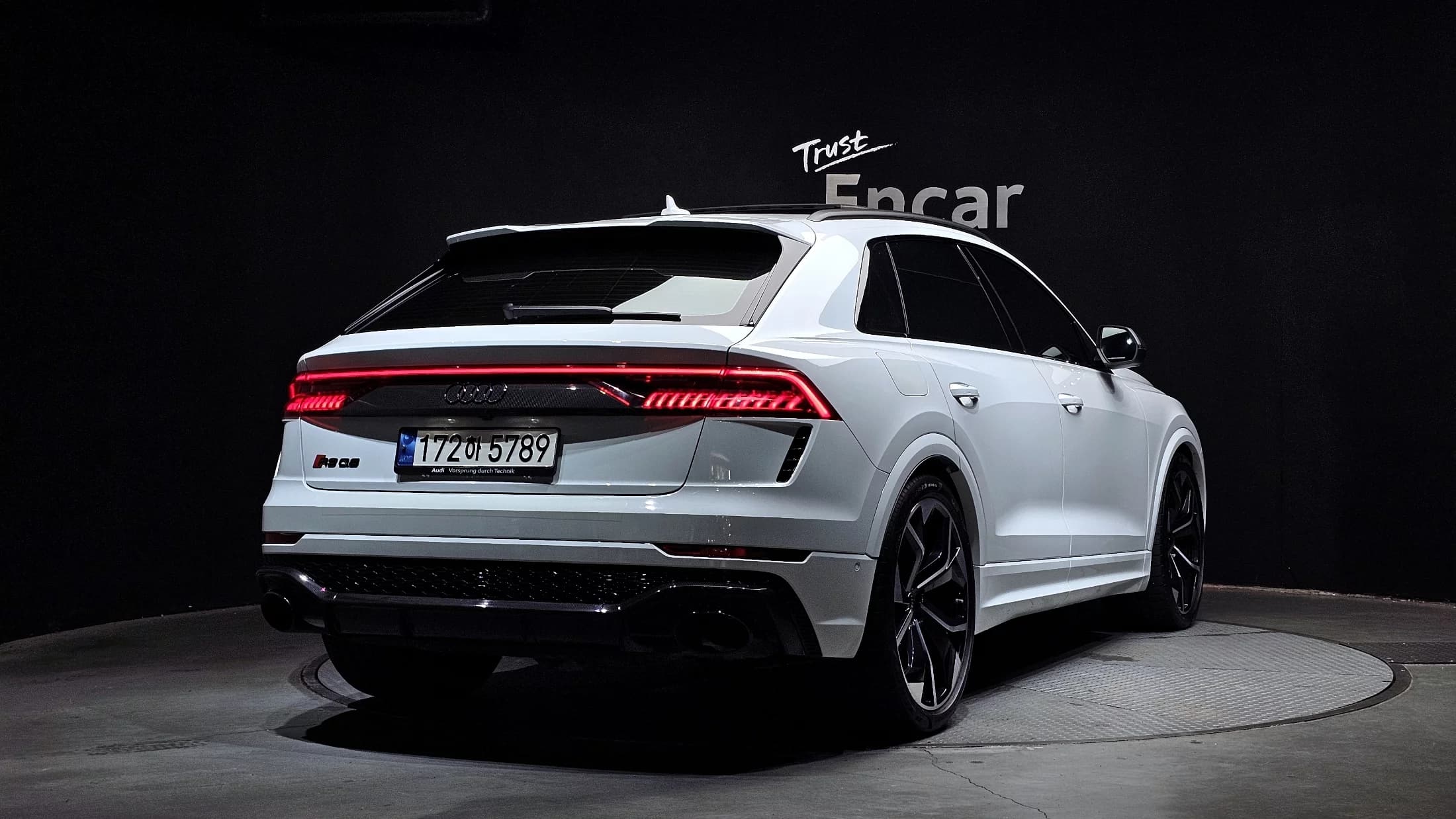 Audi RS Q8 4.0 TFSI Quattro, 2023 г. 38543 км. — фото 2