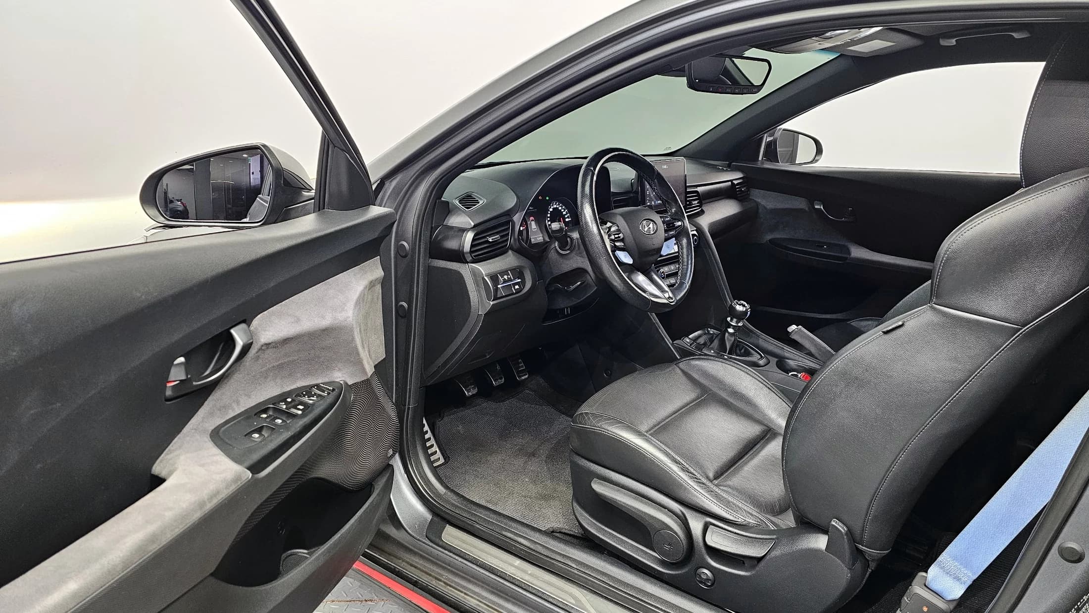 Hyundai Veloster 2.0 N, 2021 г. 82613 км. — фото 11