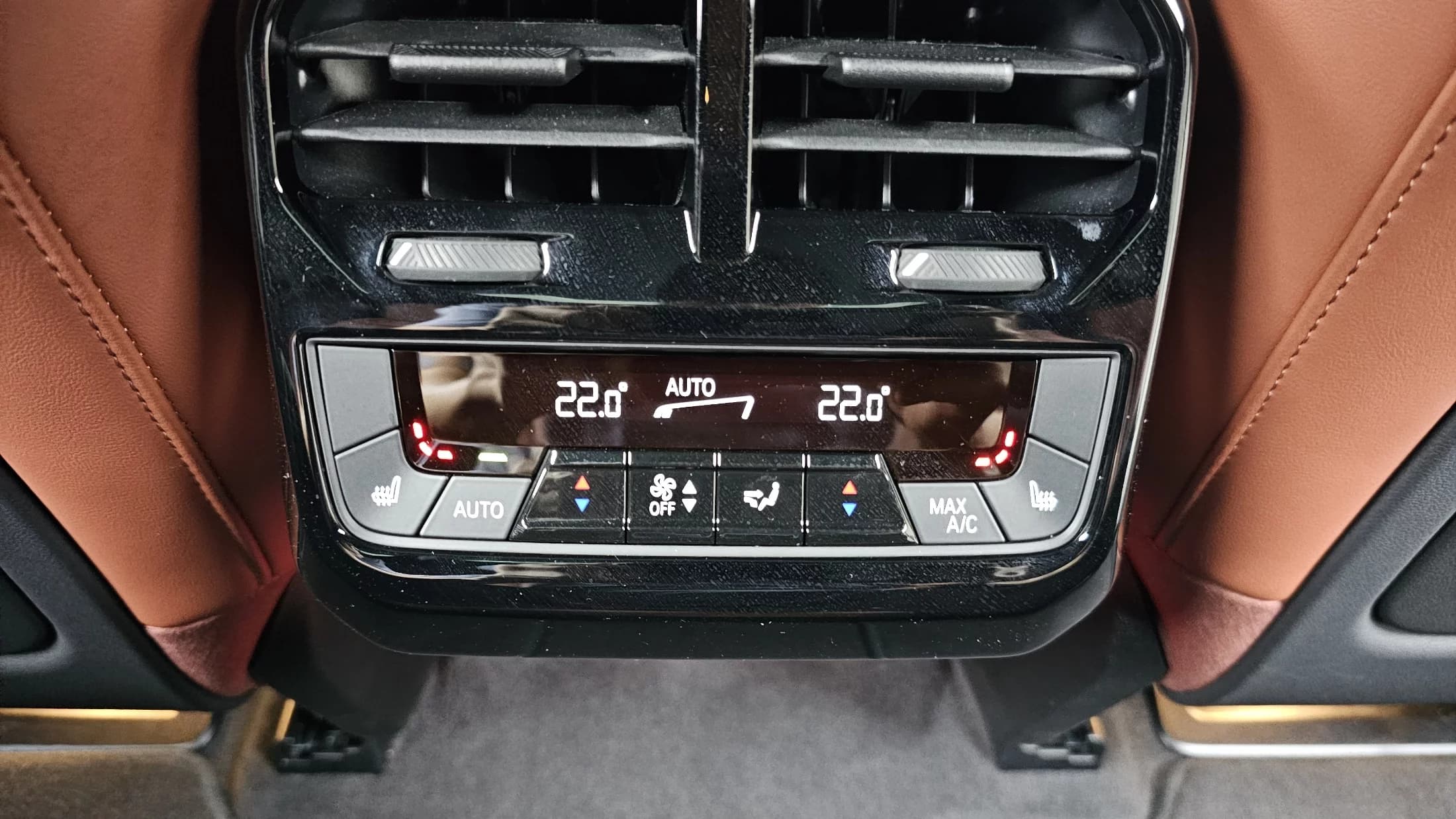 BMW iX xDrive50 Sports Plus, электромобиль, 2024 г. 4357 км. — фото 18