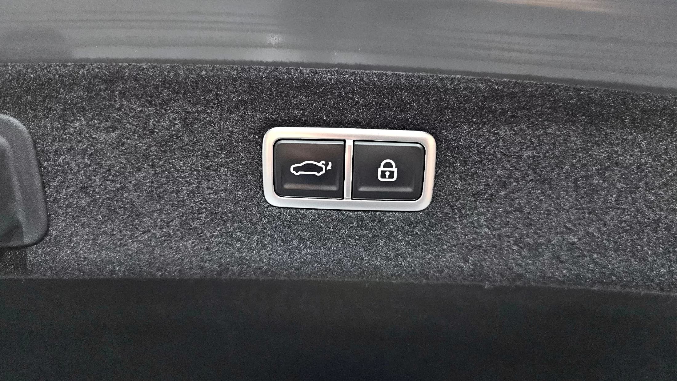 Genesis G90 Gasoline 3.5 Turbo AWD, 2022 г. 63263 км. — фото 20