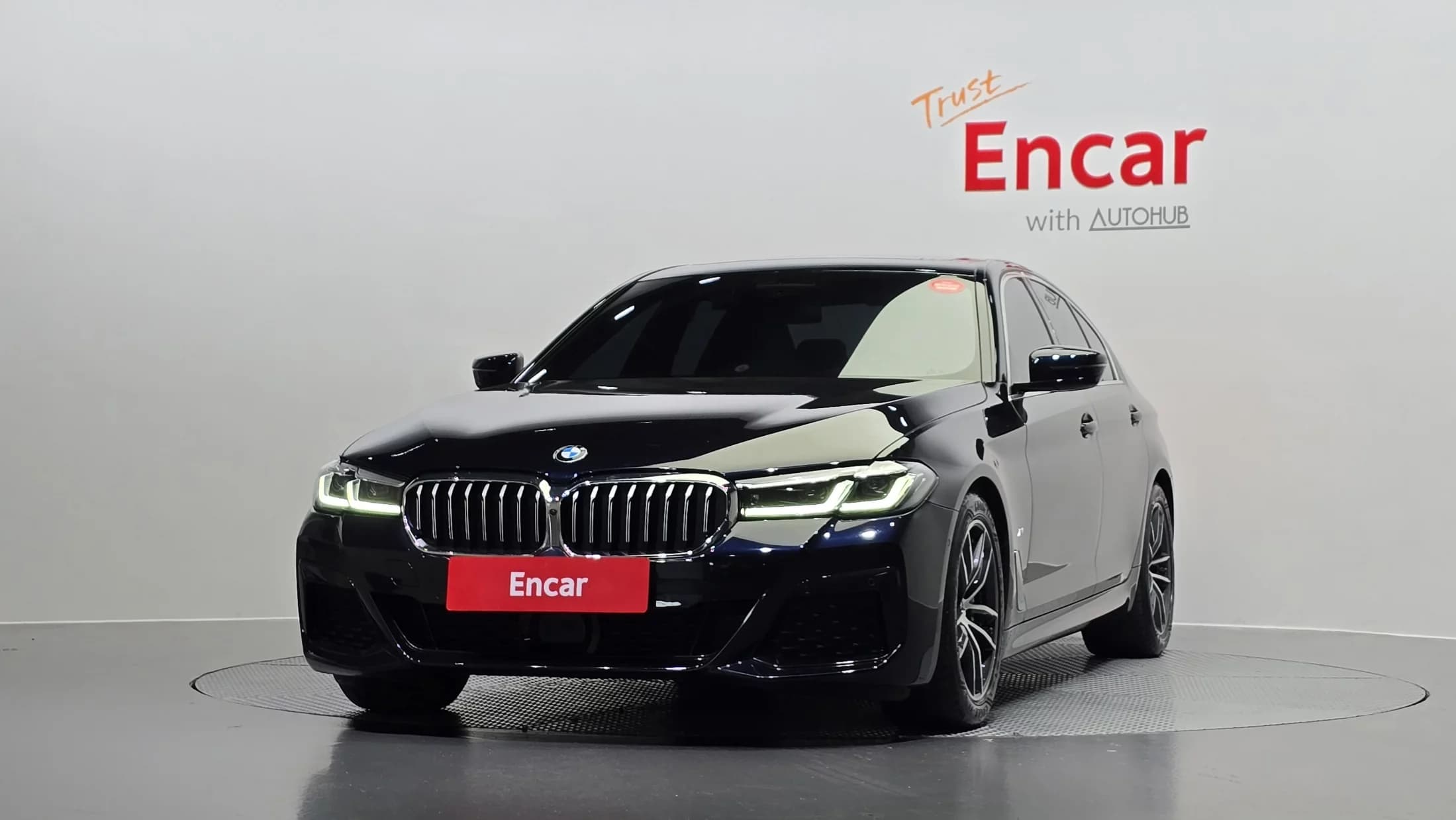 BMW 5-Series 520i M Sport, 2023 г. 29727 км. — фото 3