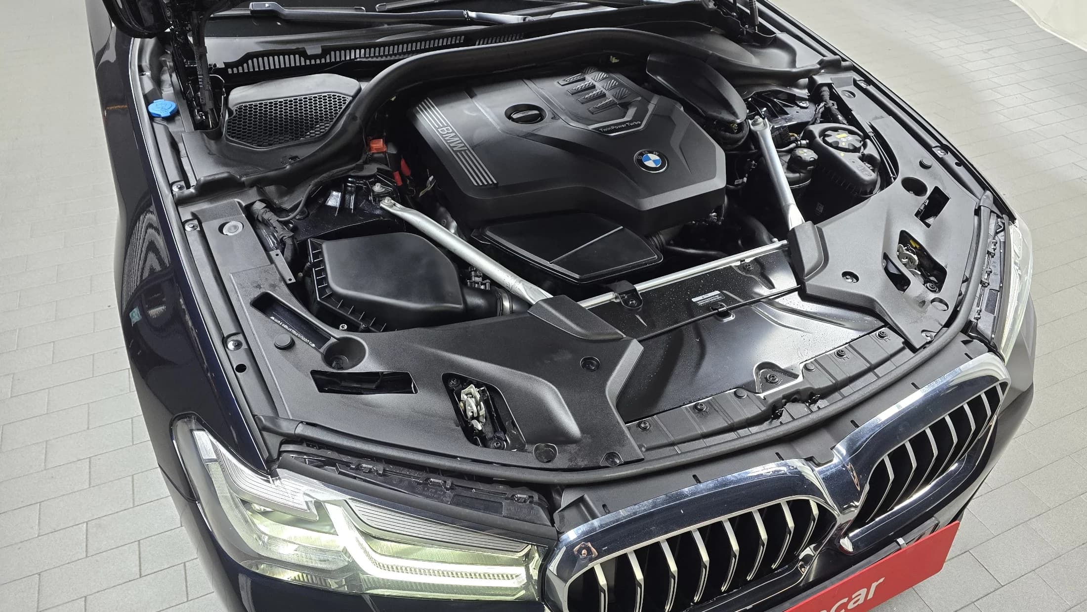 BMW 5-Series 520i M Sport, 2023 г. 29727 км. — фото 6
