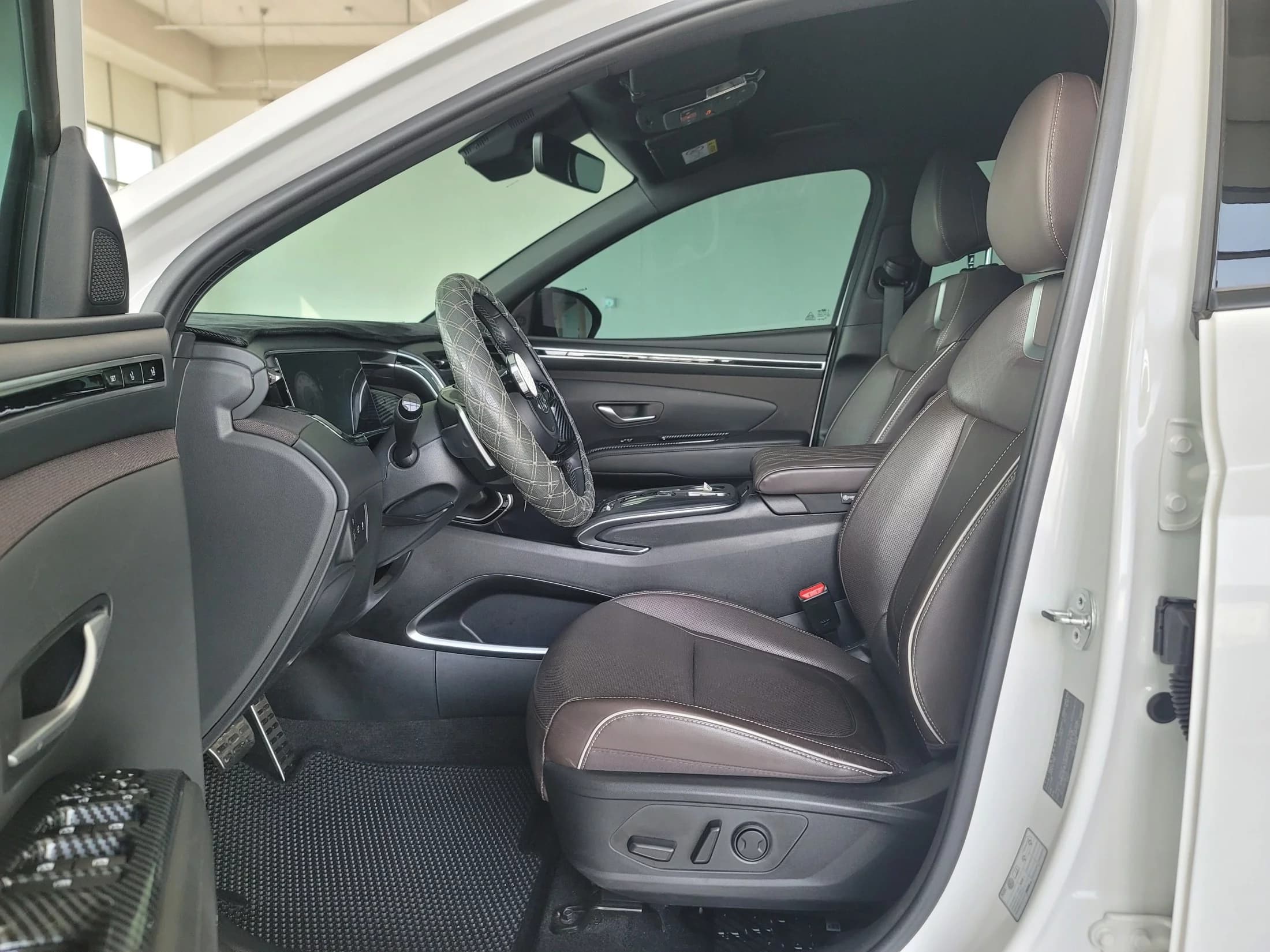 Hyundai Tucson Gasoline 1.6 Turbo 2WD Inspiration, 2023 г. 42651 км. — фото 13
