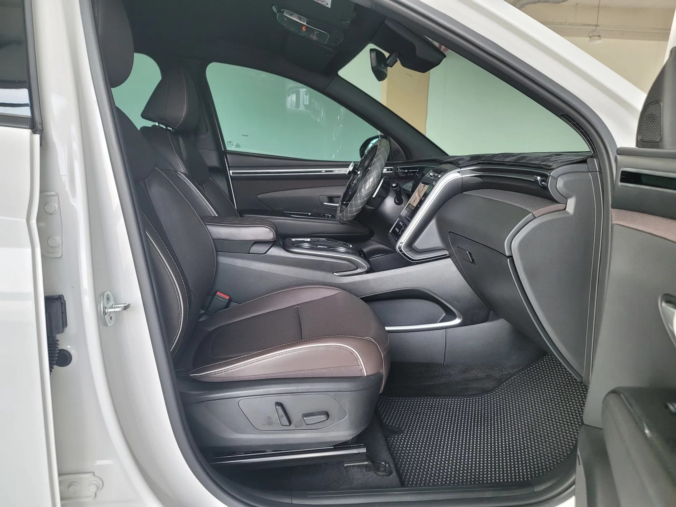 Hyundai Tucson Gasoline 1.6 Turbo 2WD Inspiration, 2023 г. 42651 км. — фото 14