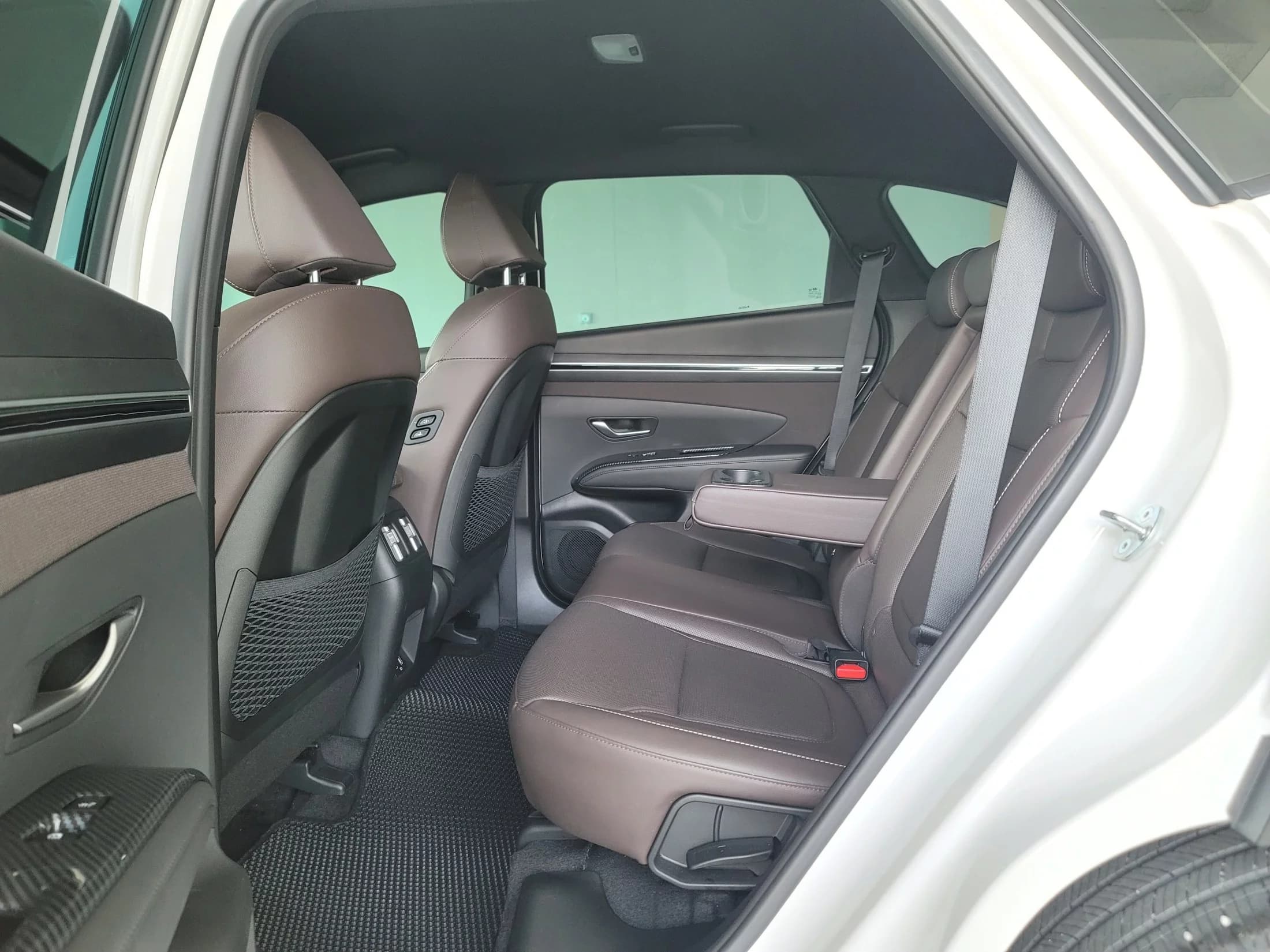 Hyundai Tucson Gasoline 1.6 Turbo 2WD Inspiration, 2023 г. 42651 км. — фото 15