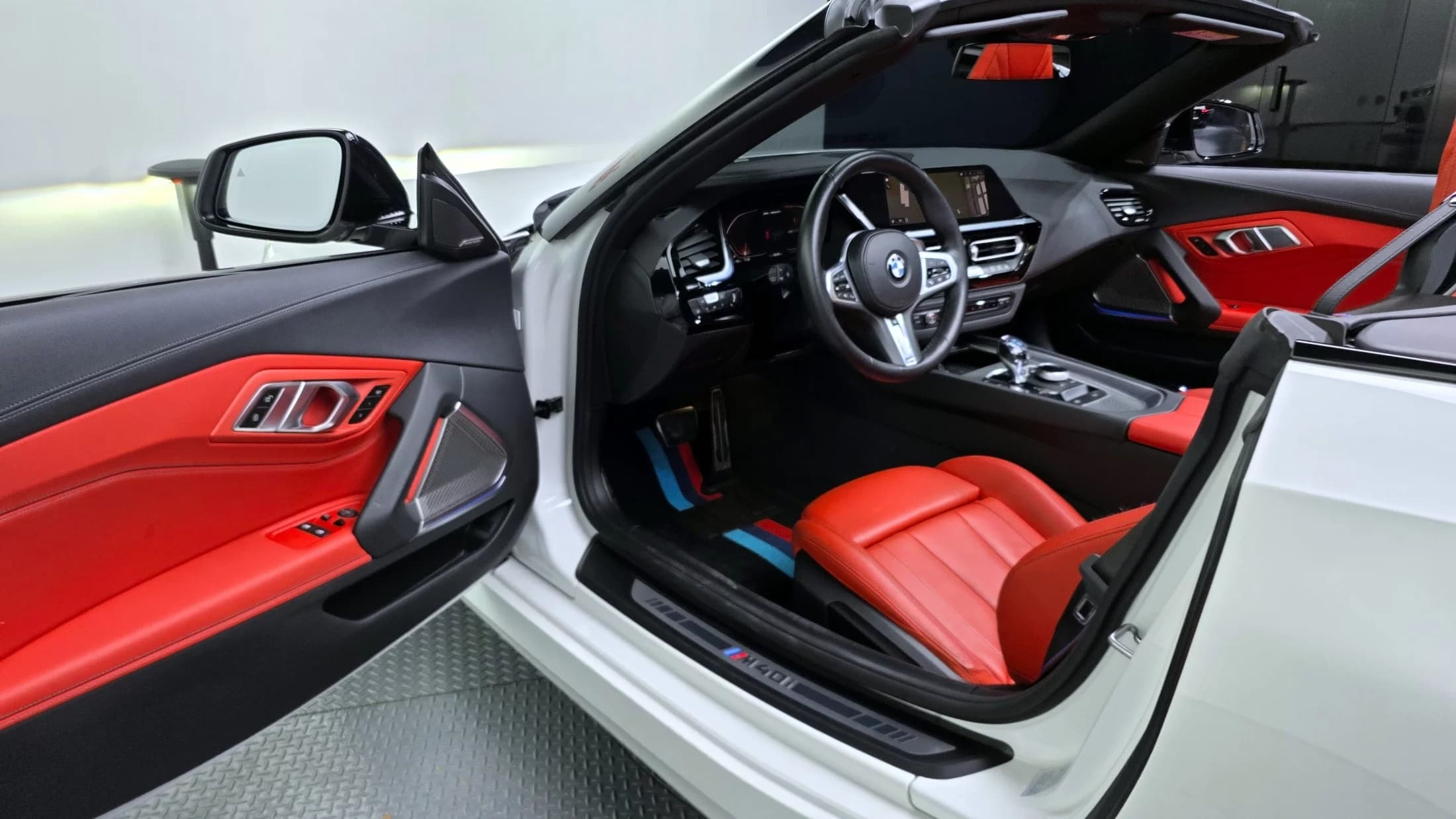 BMW Z4 M40i, 2023 г. 56441 км. — фото 10