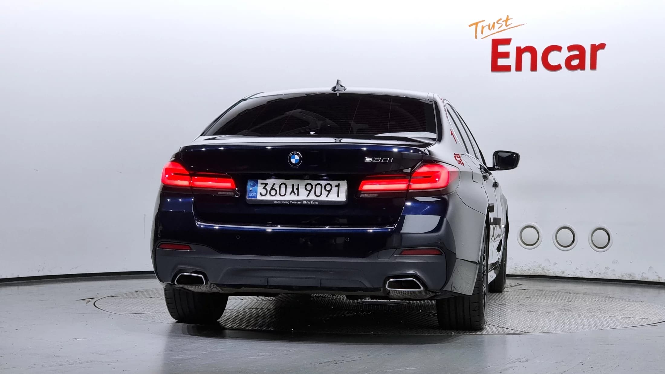 BMW 5-Series 530i M Sport Package, 2021 г. 46241 км. — фото 4