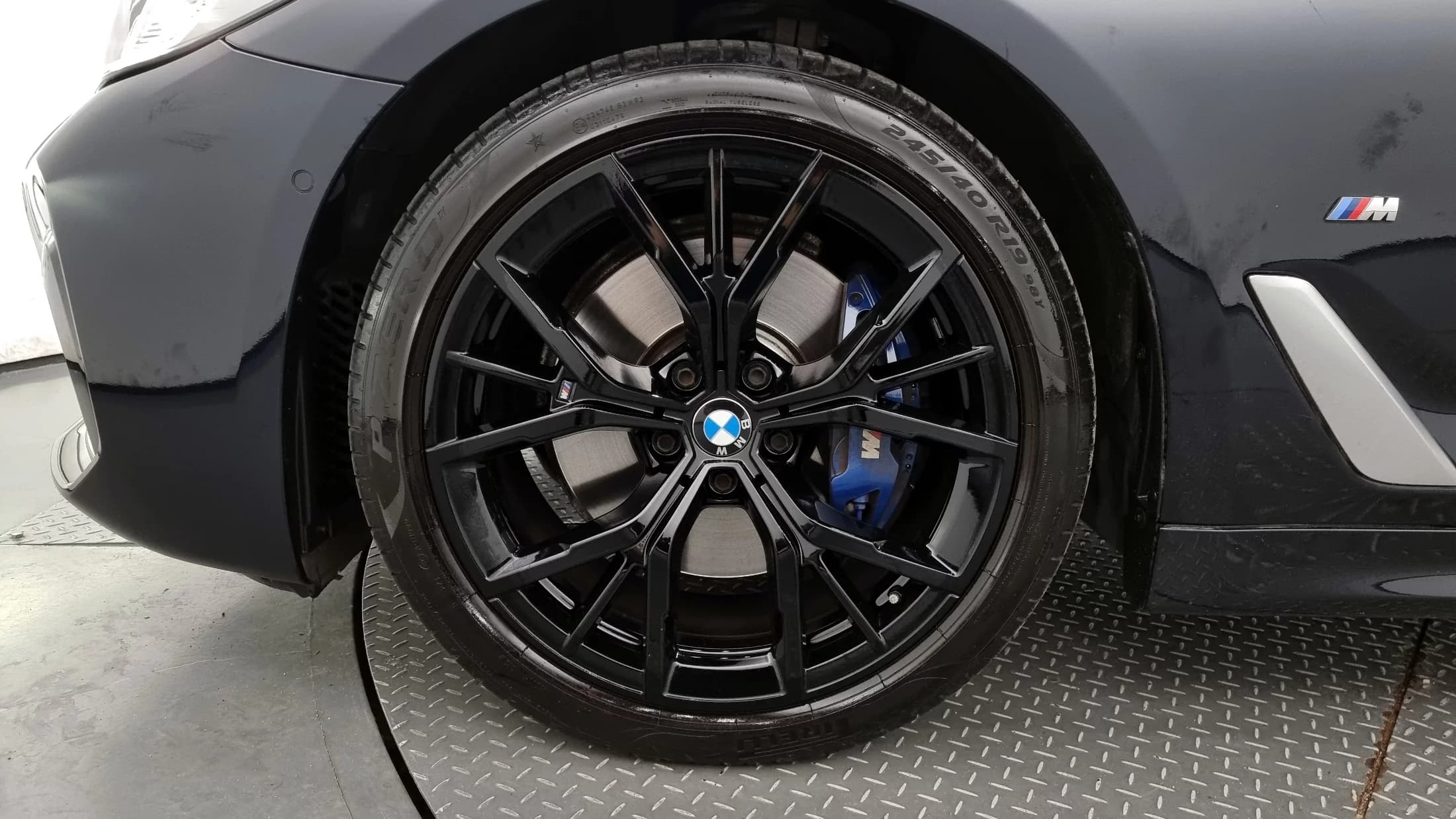 BMW 5-Series 530i M Sport Package, 2021 г. 46241 км. — фото 5