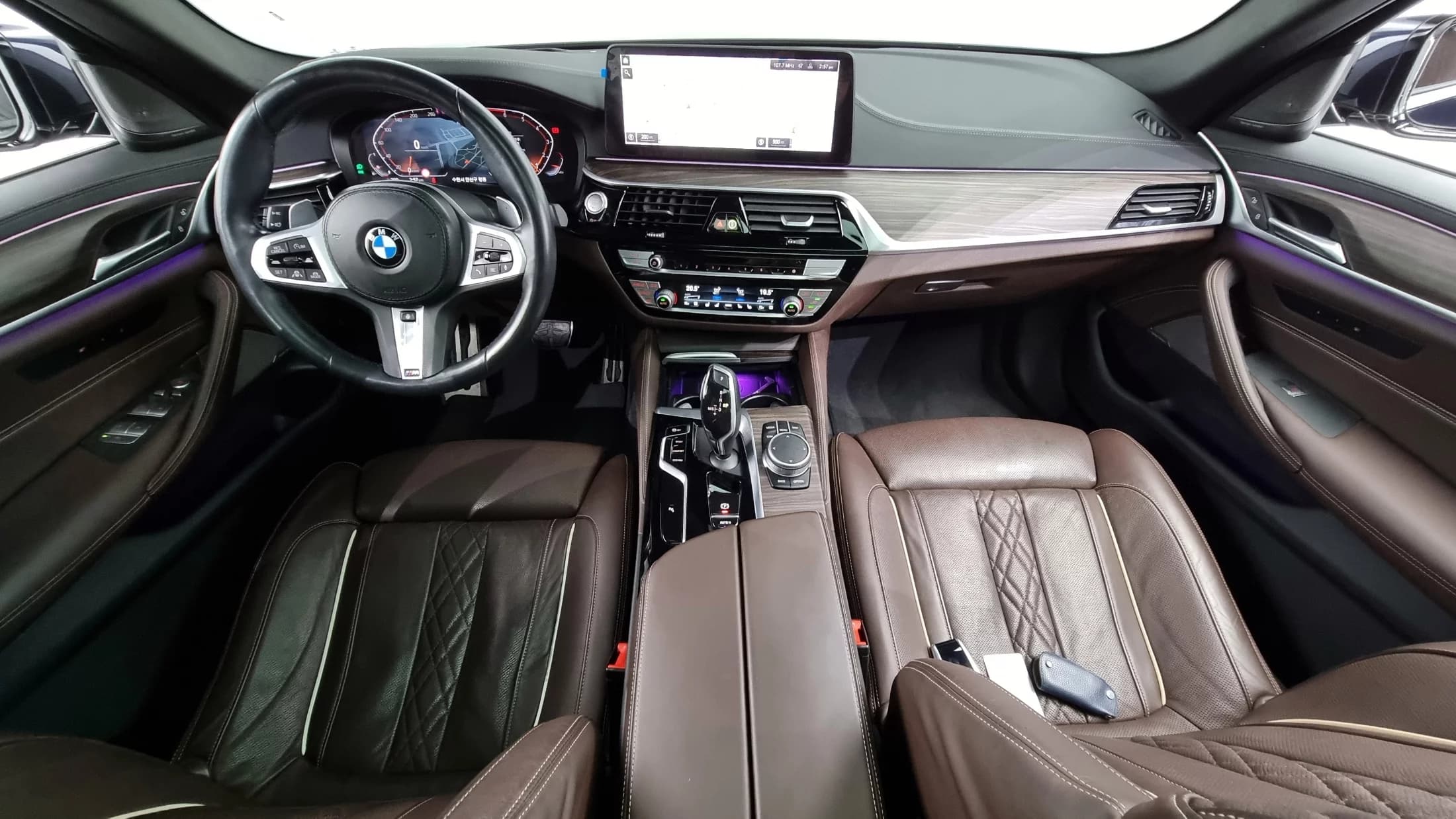 BMW 5-Series 530i M Sport Package, 2021 г. 46241 км. — фото 7
