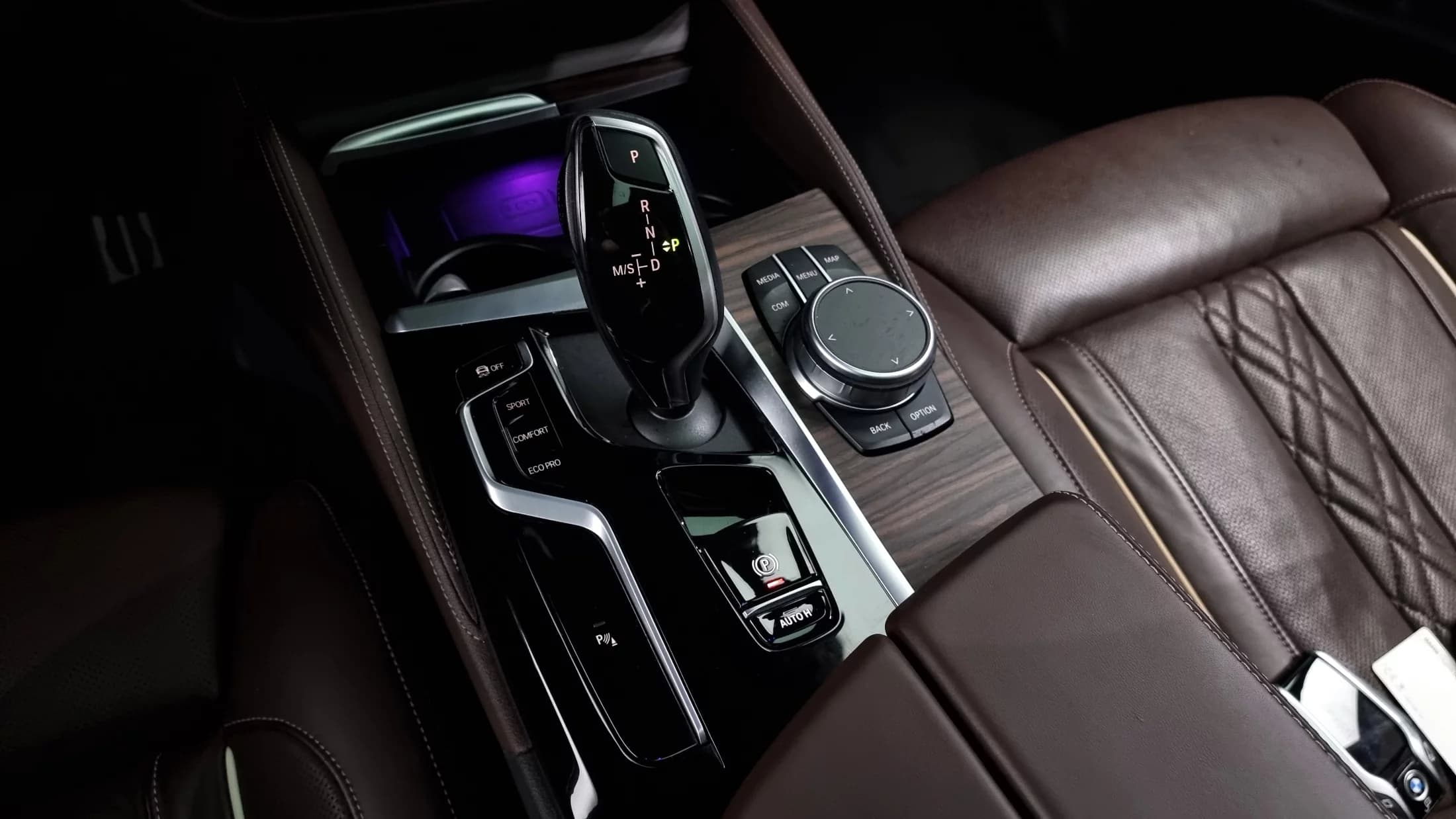 BMW 5-Series 530i M Sport Package, 2021 г. 46241 км. — фото 9