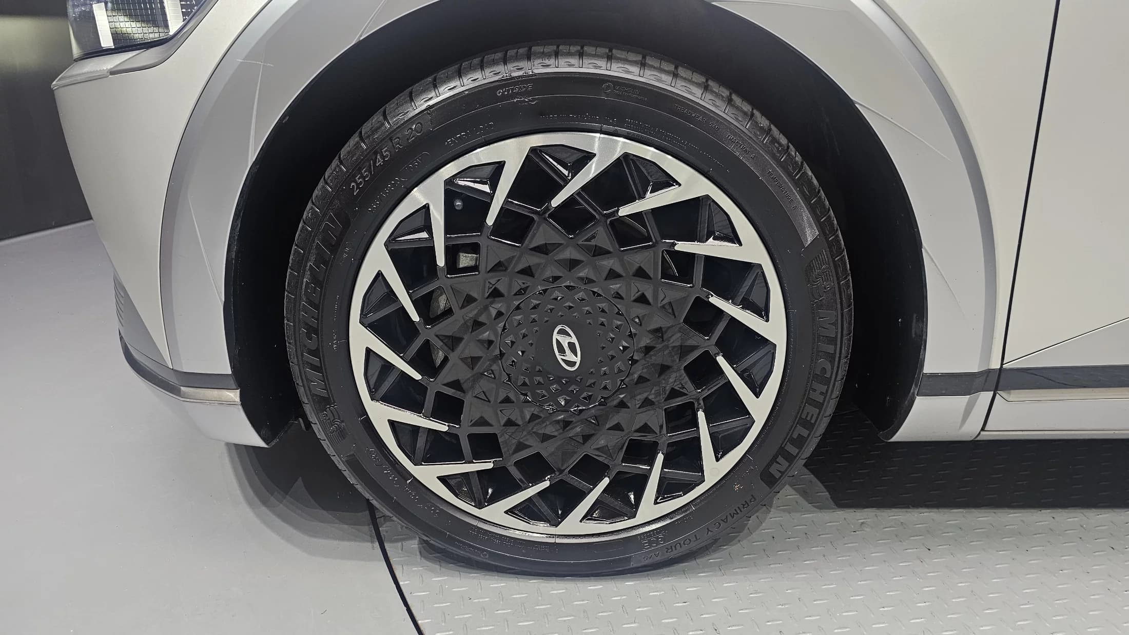 Hyundai Ioniq 5 Long Range AWD Prestige, электромобиль, 2021 г. 44161 км. — фото 5
