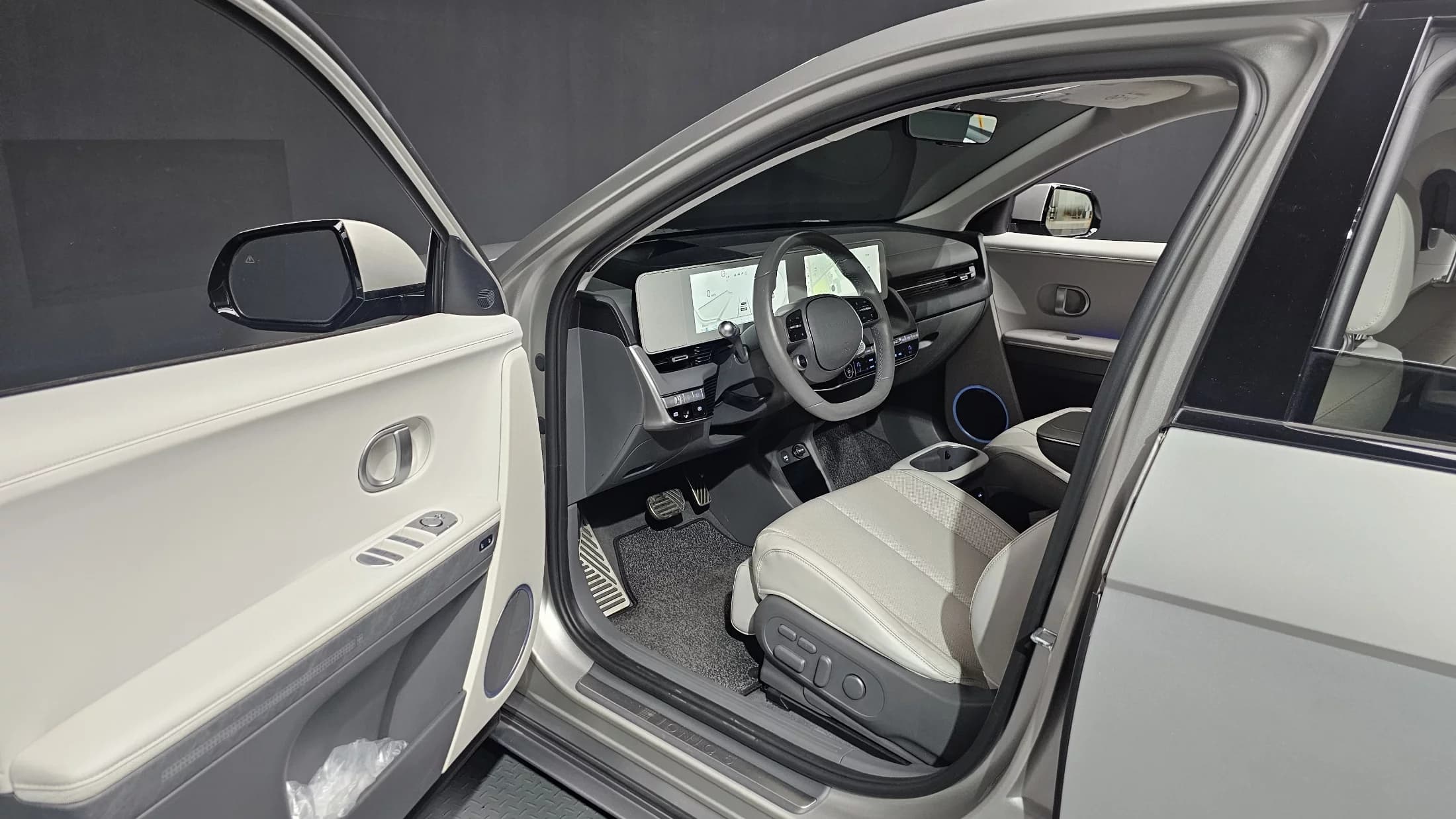 Hyundai Ioniq 5 Long Range AWD Prestige, электромобиль, 2021 г. 44161 км. — фото 10