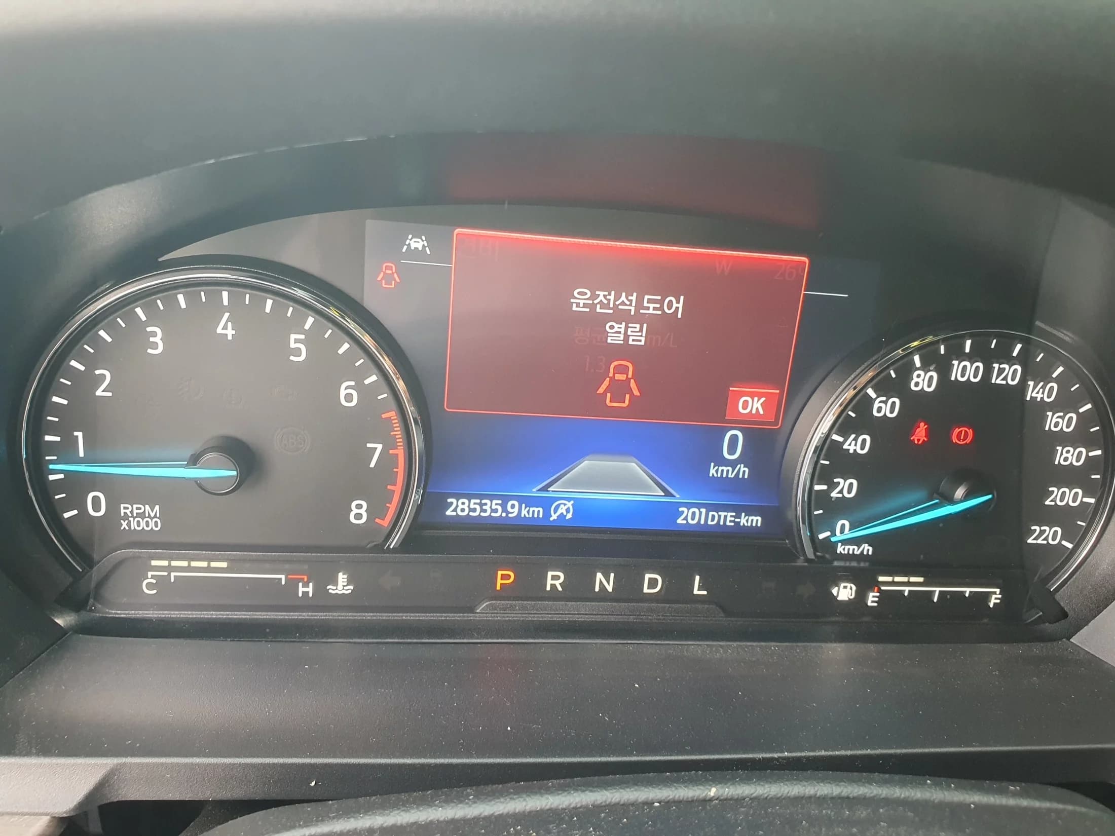 Ford EXPLORER 2.3 LimIted 4WD, 2023 г. 28596 км. — фото 6