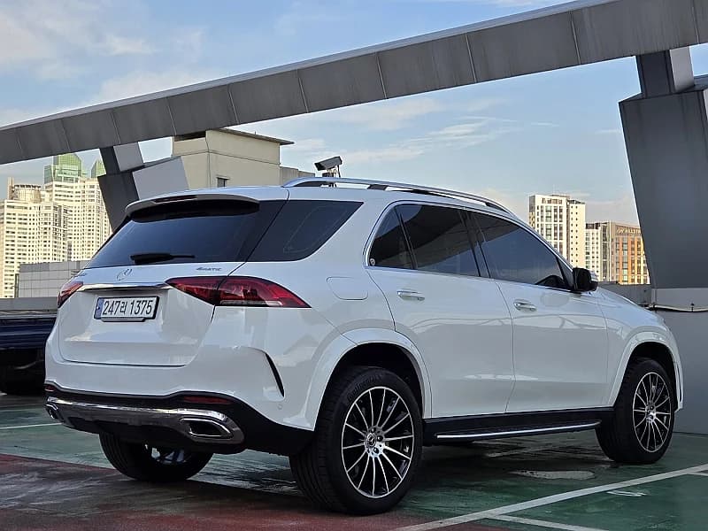 Mercedes-Benz GLE-Class GLE450 4MATIC, 2023 г. 37924 км. — фото 2