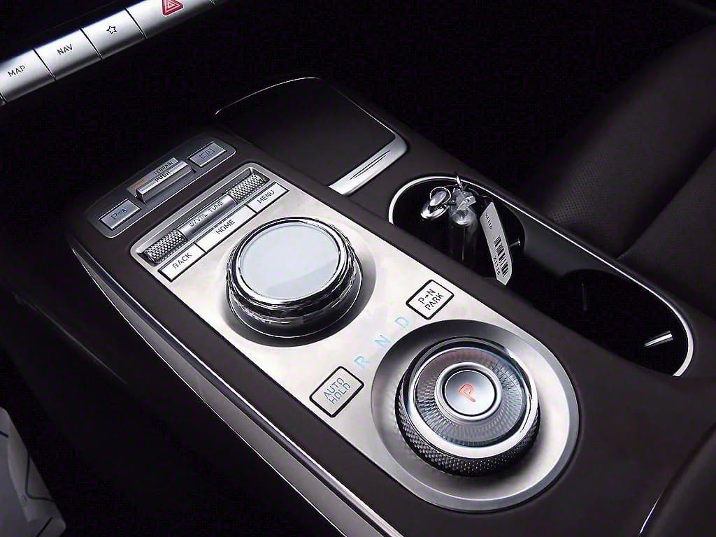 Genesis GV70 2.5T Gasoline AWD, 2024 г. 5846 км. — фото 11