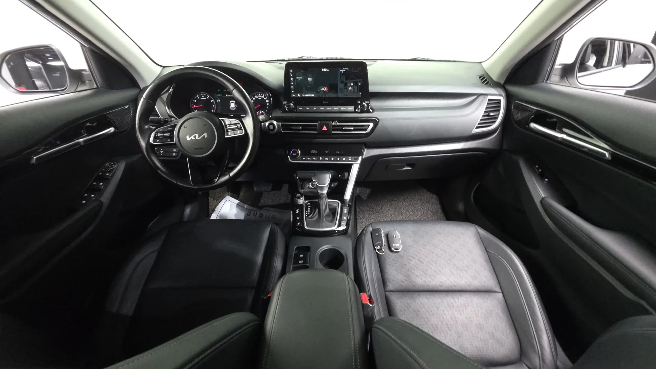 Kia Seltos Gasoline 1.6 Turbo 2WD Signature, 2022 г. 64925 км. — фото 13