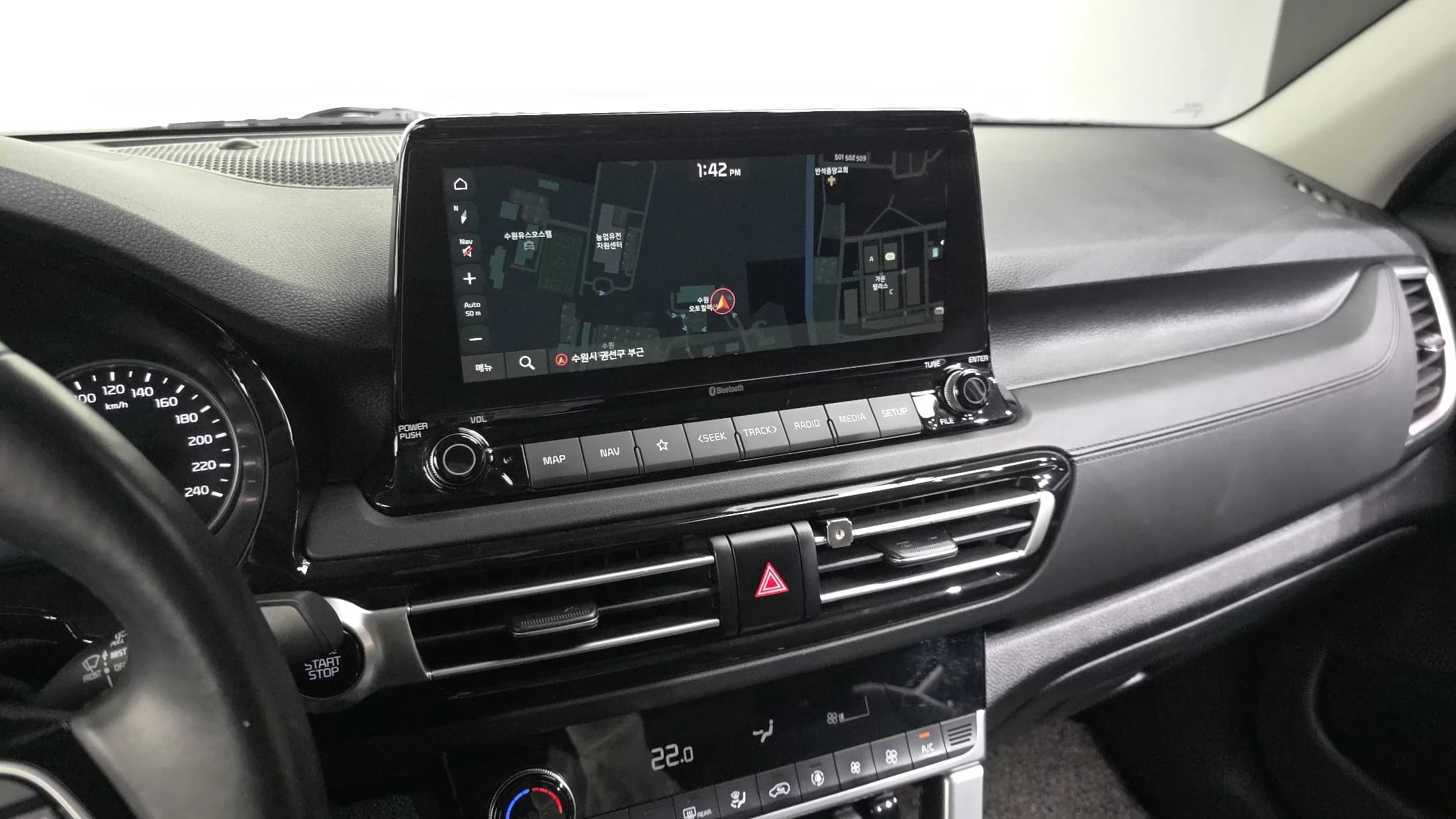 Kia Seltos Gasoline 1.6 Turbo 2WD Signature, 2022 г. 64925 км. — фото 27