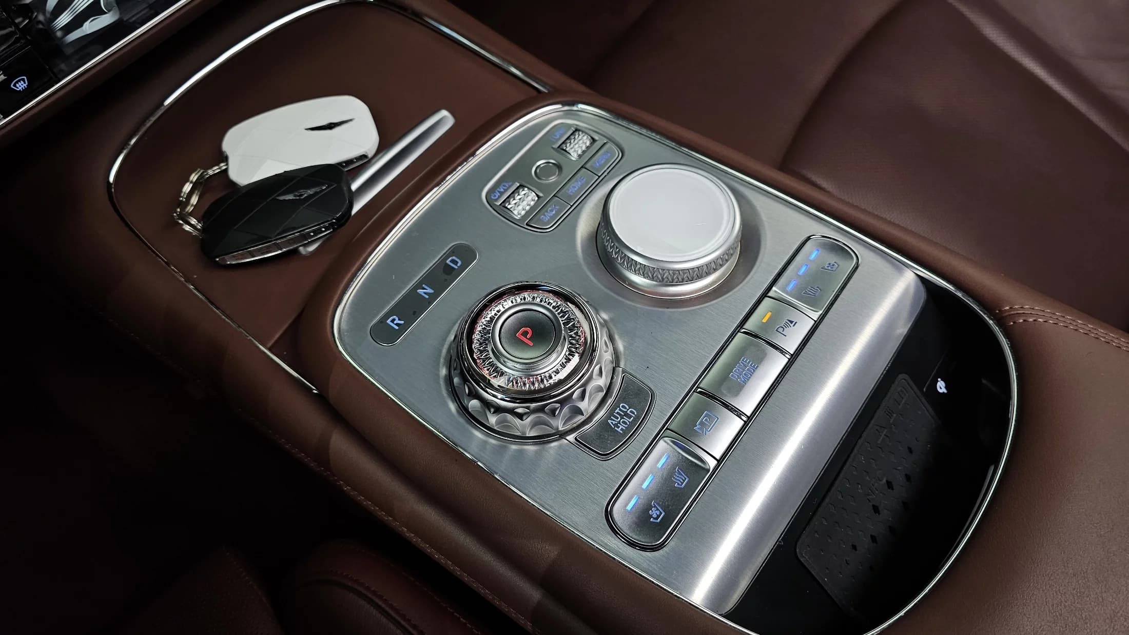 Genesis G90 Gasoline 3.5 Turbo AWD, 2022 г. 87108 км. — фото 33