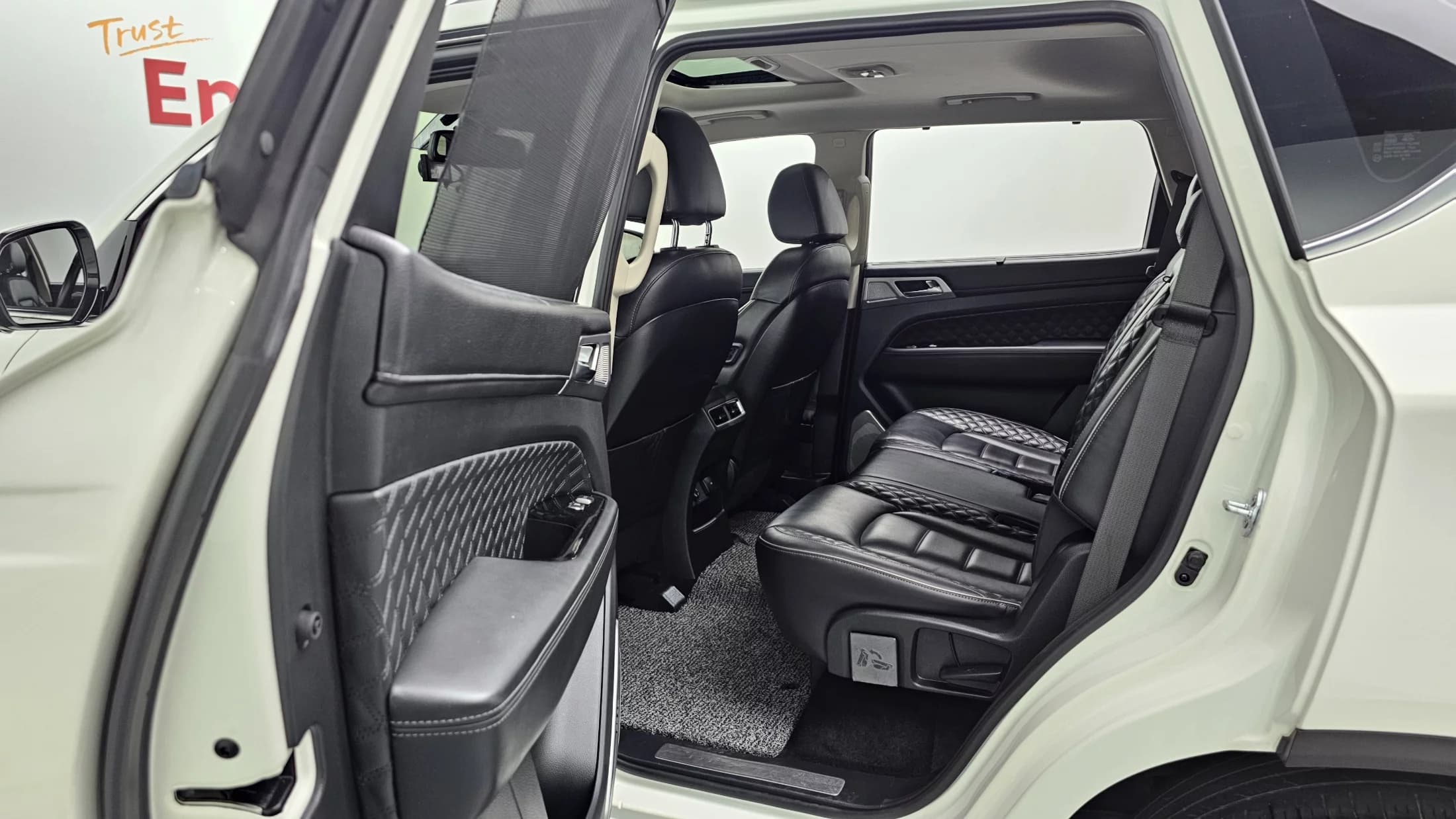 SsangYong Rexton Diesel 2.2 4WD Prestige, 2021 г. 86453 км. — фото 12