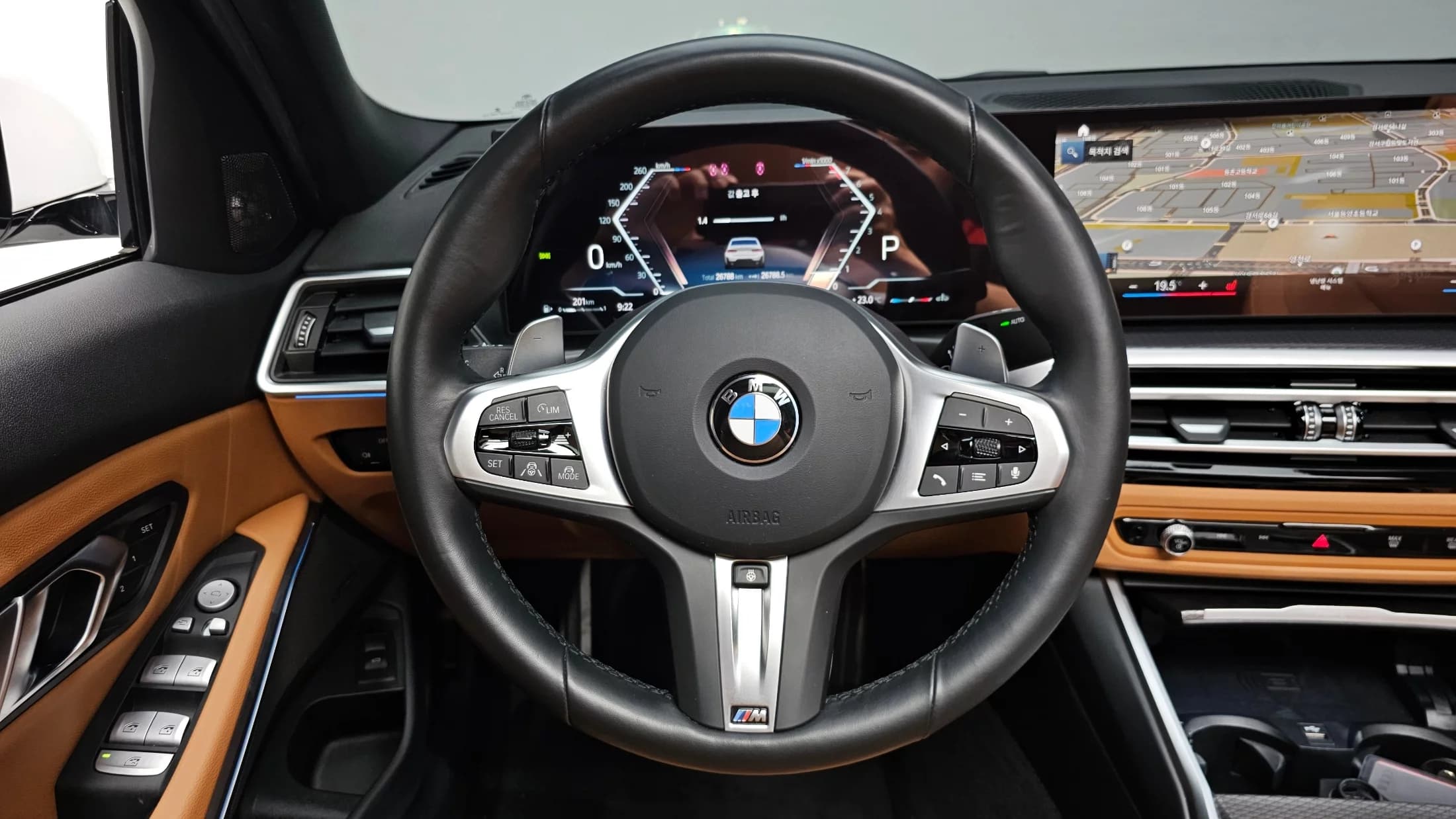 BMW 3-Series 320i M Sport, 2023 г. 26882 км. — фото 13