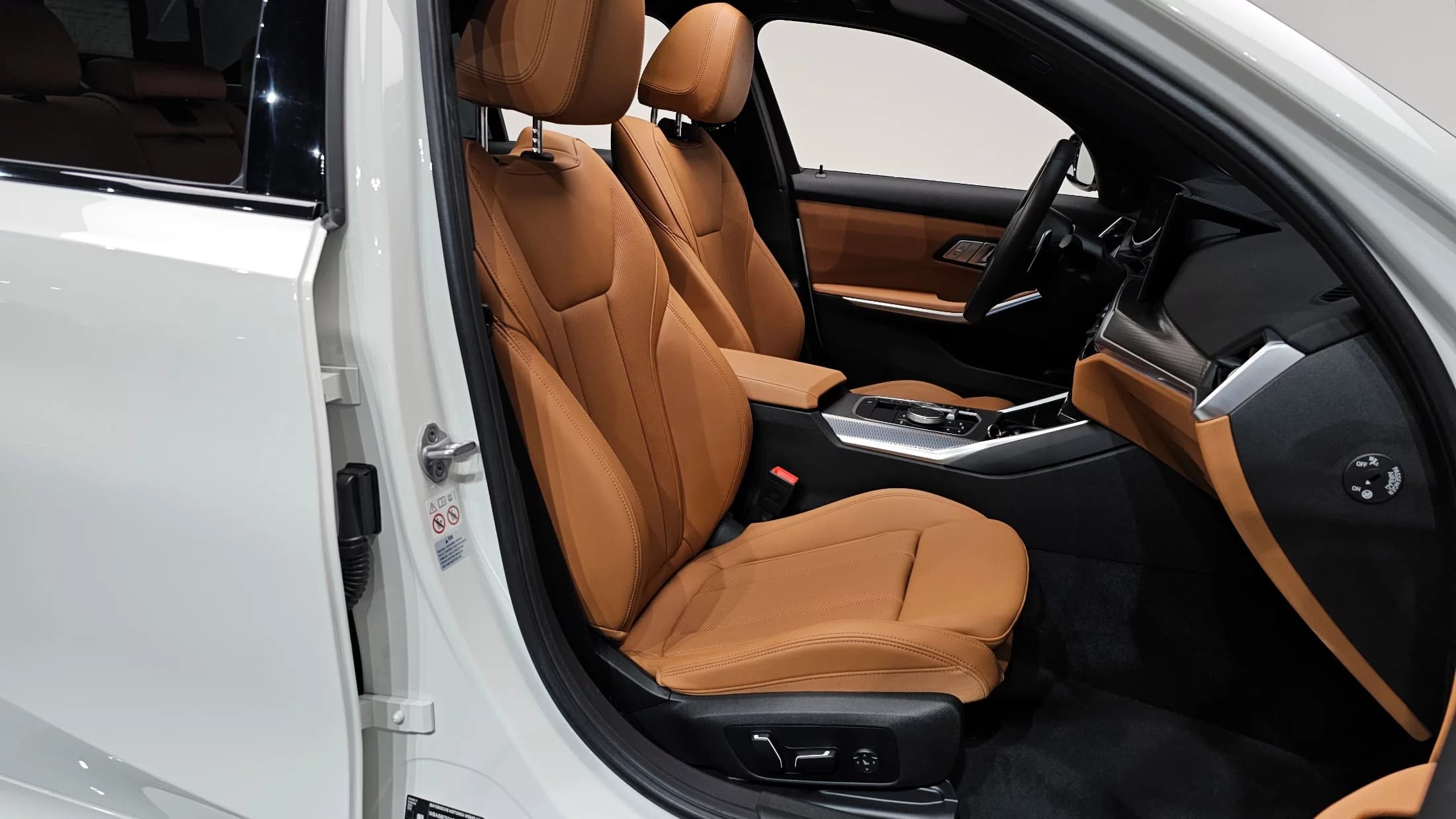 BMW 3-Series 320i M Sport, 2023 г. 26882 км. — фото 10